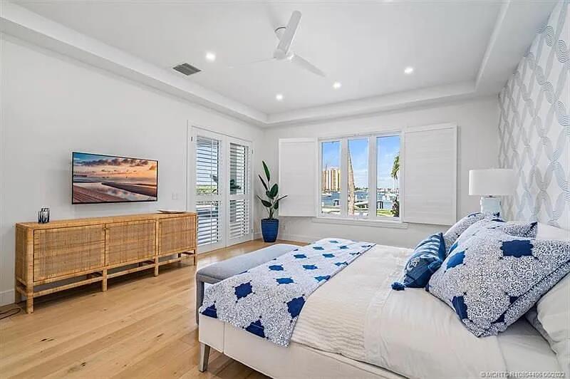 2941 Lake, Singer Island FL 33404