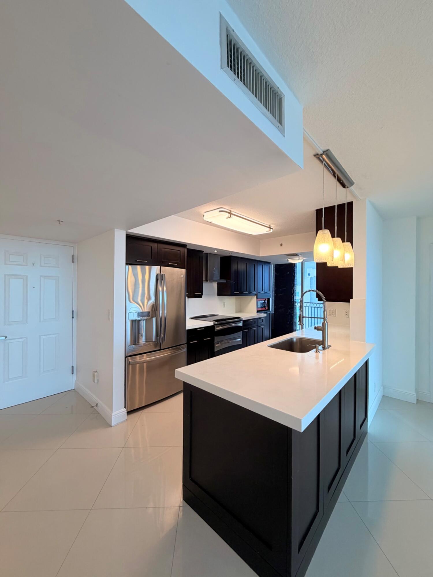 3232 Coral #1601, Miami FL 33145
