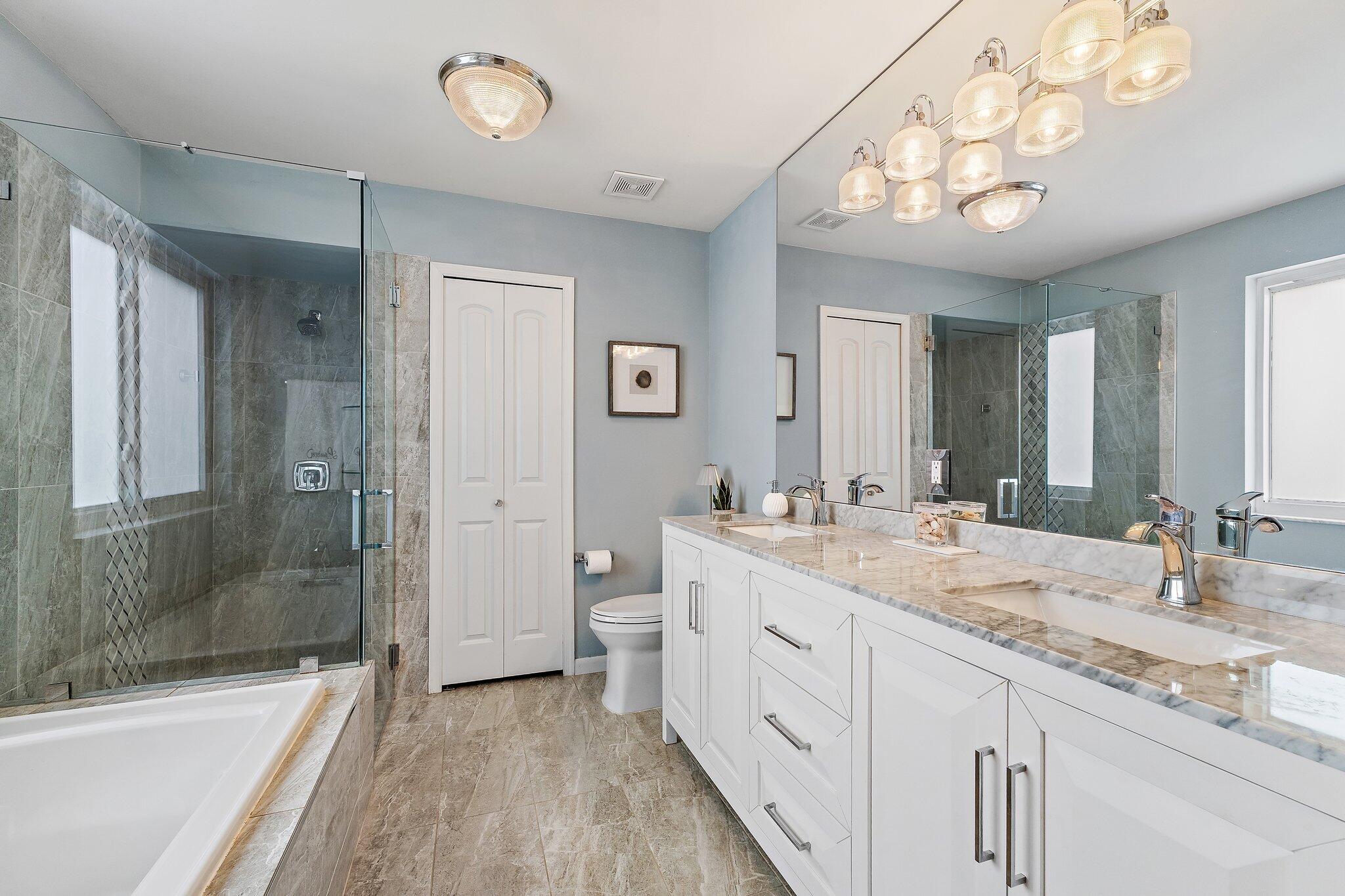 463 Woodview, Palm Beach Gardens FL 33418