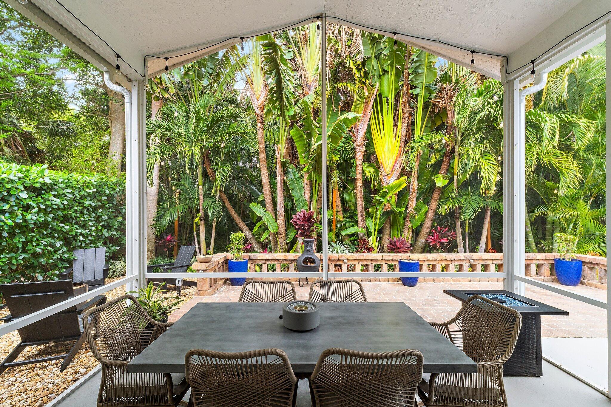 463 Woodview, Palm Beach Gardens FL 33418