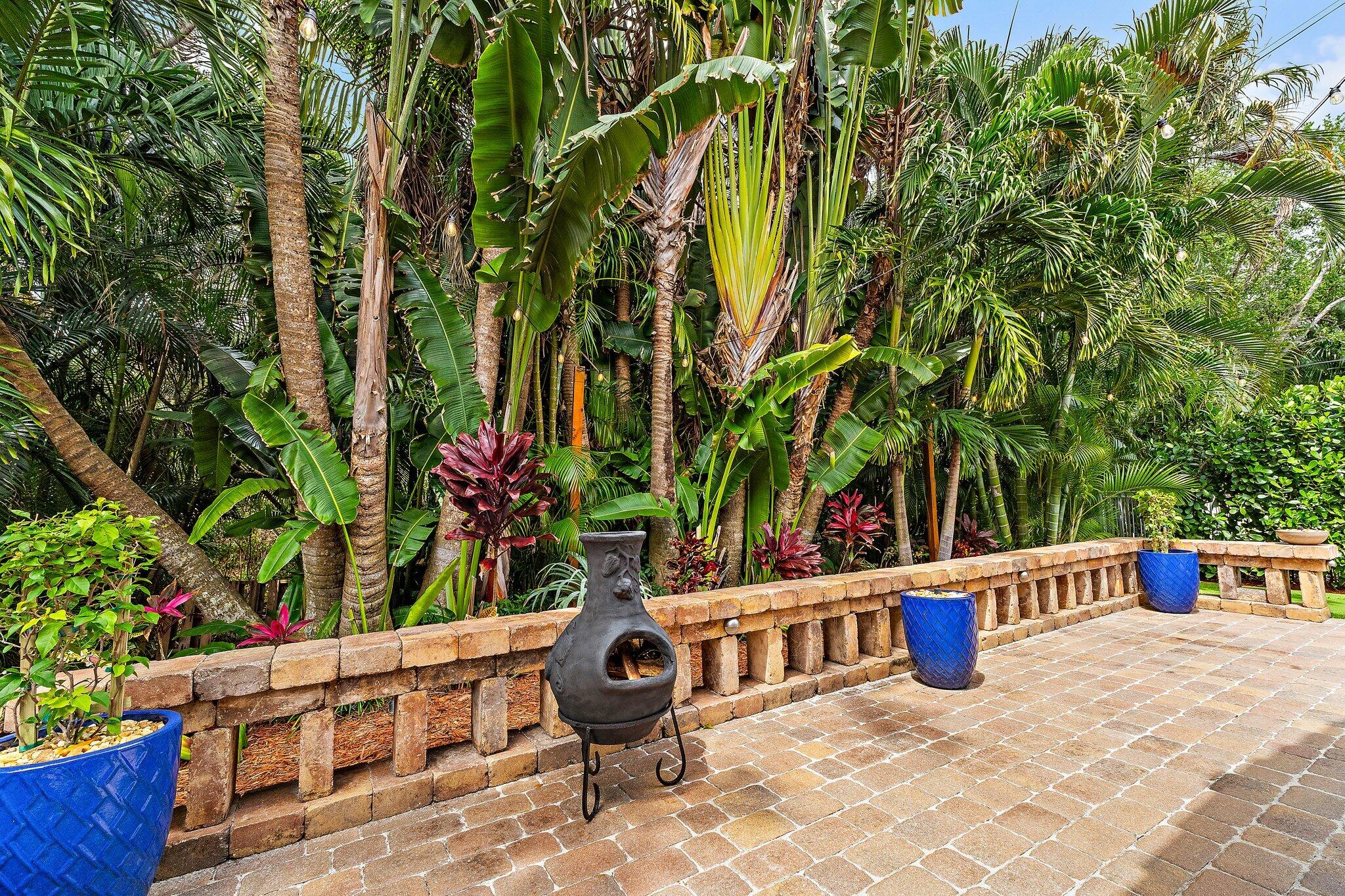 463 Woodview, Palm Beach Gardens FL 33418