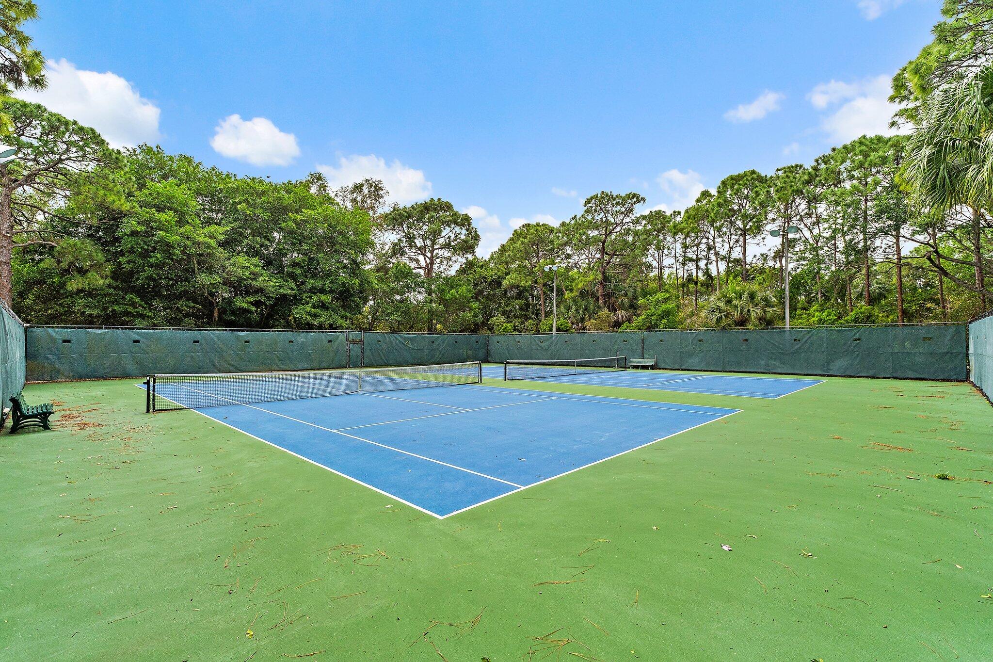 463 Woodview, Palm Beach Gardens FL 33418