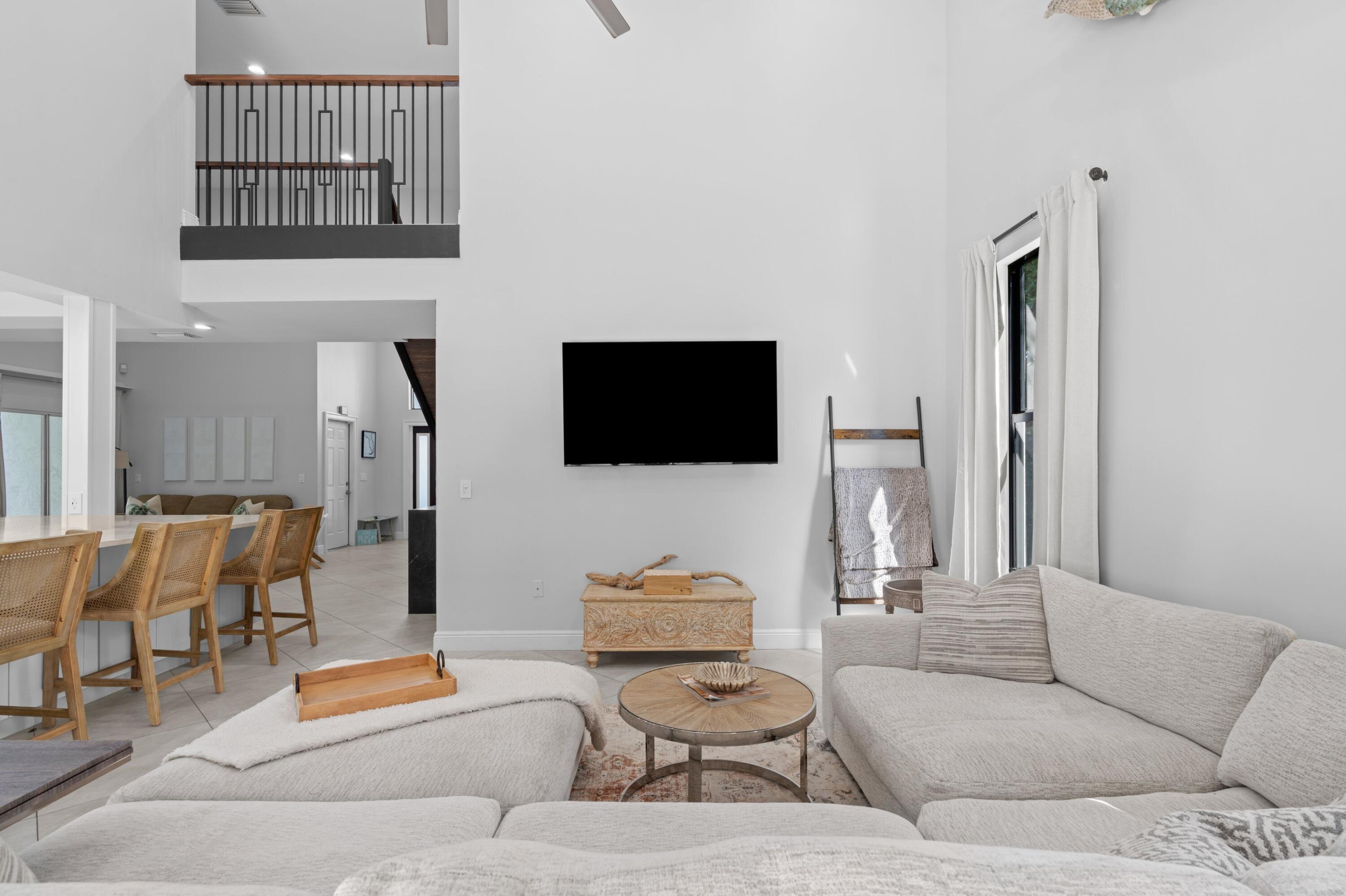 1050 Brooks, Delray Beach FL 33483