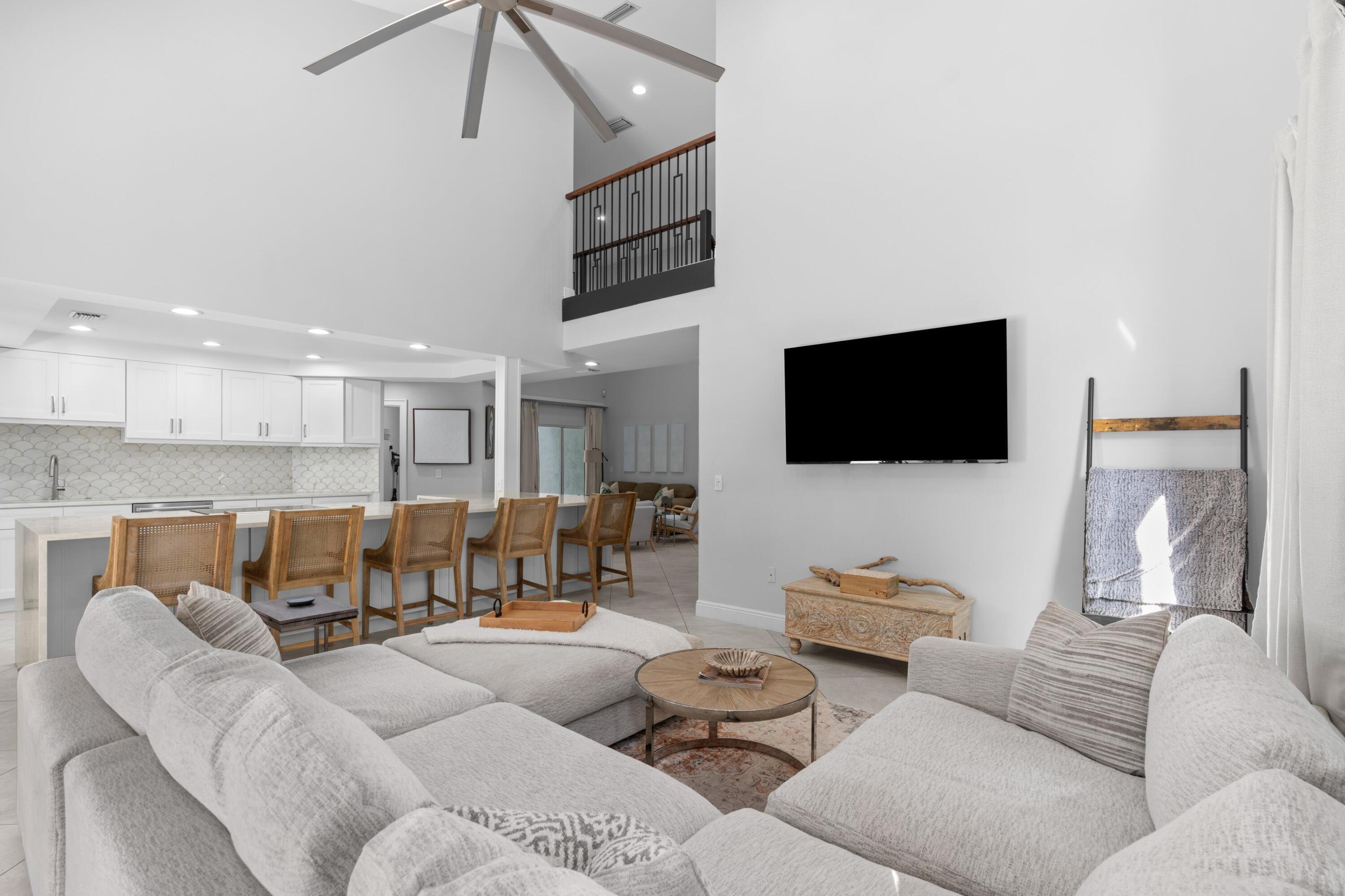 1050 Brooks, Delray Beach FL 33483