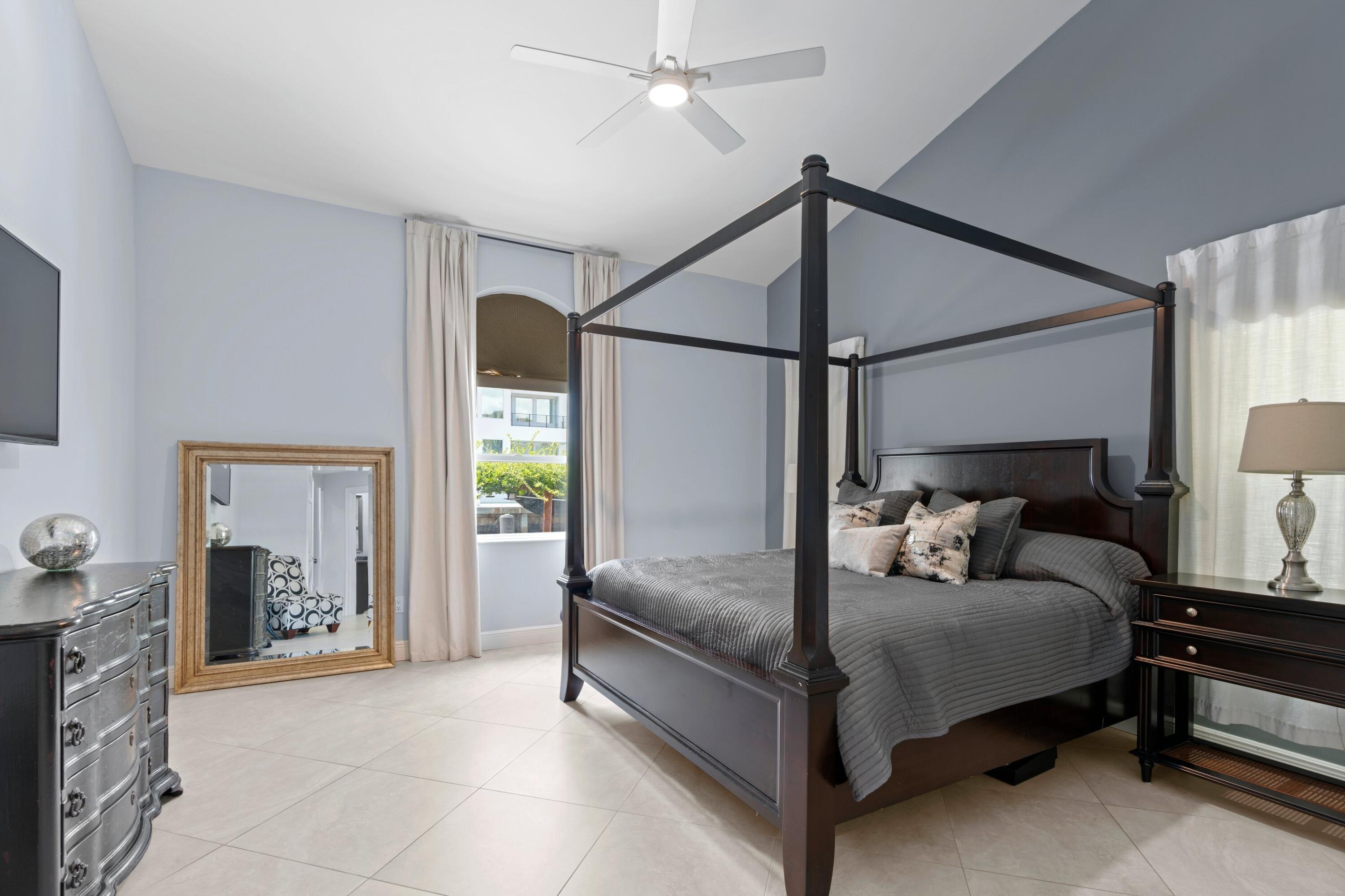 1050 Brooks, Delray Beach FL 33483