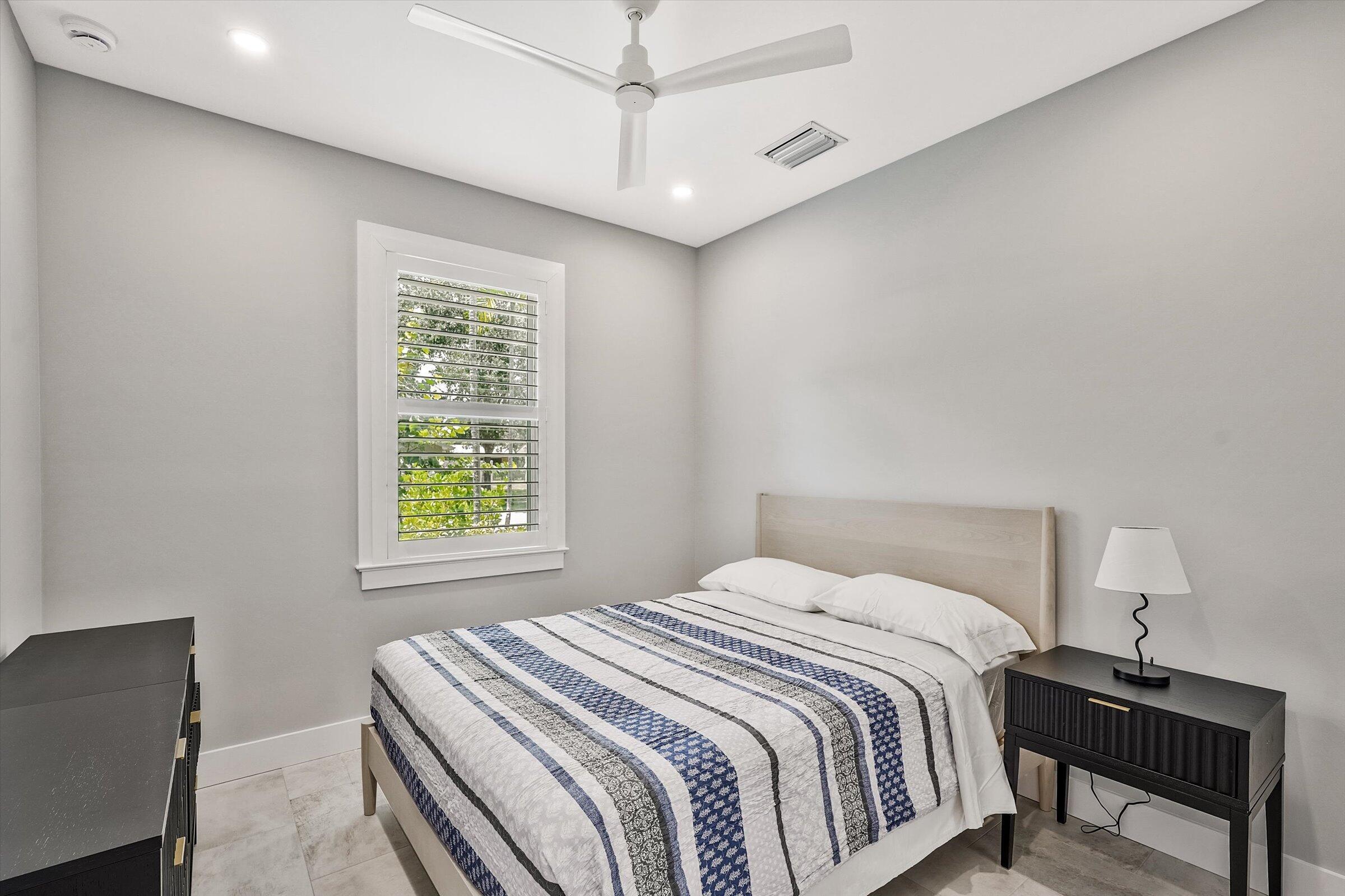 425 Hugh, Jupiter FL 33458