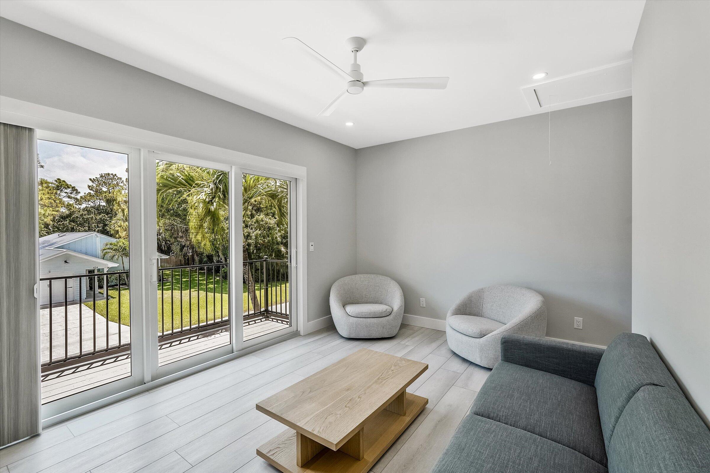 425 Hugh, Jupiter FL 33458