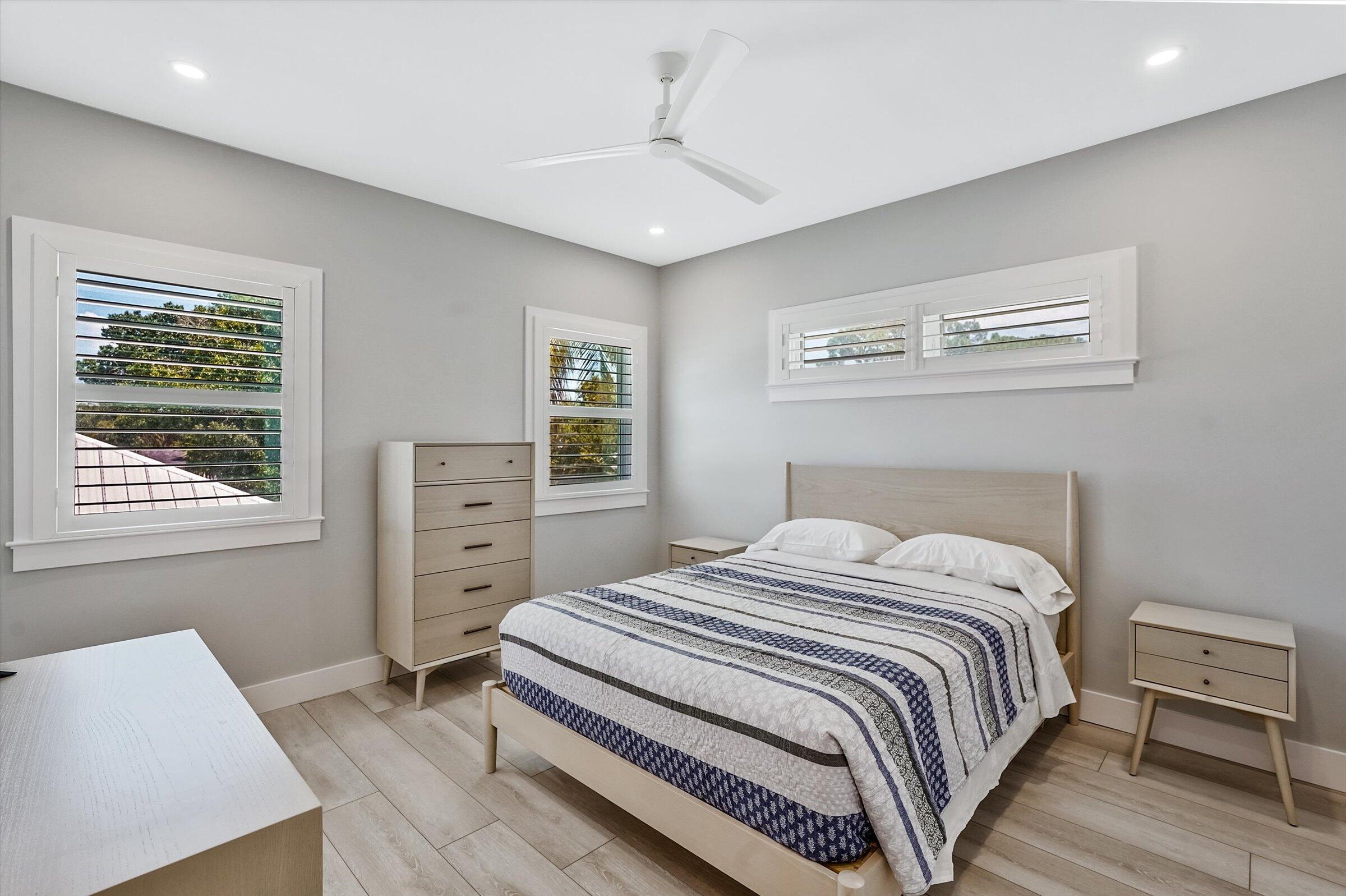 425 Hugh, Jupiter FL 33458