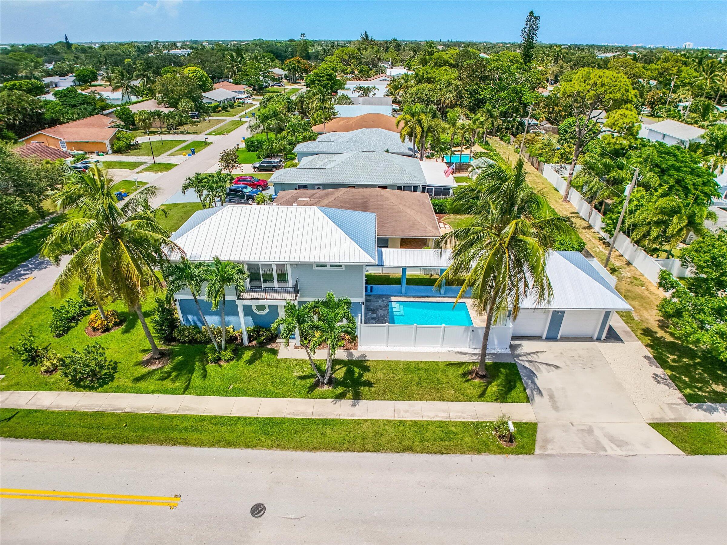 425 Hugh, Jupiter FL 33458