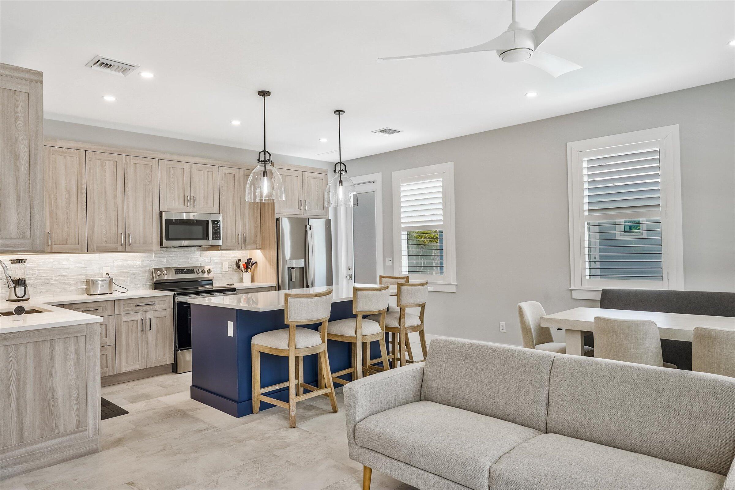 425 Hugh, Jupiter FL 33458