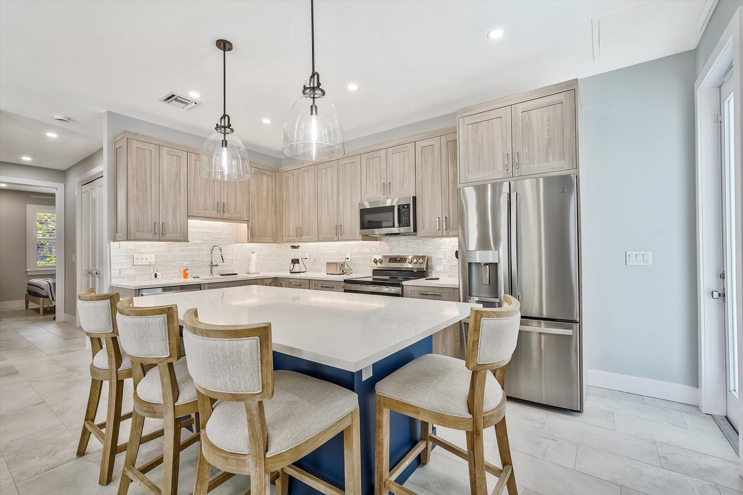 425 Hugh, Jupiter FL 33458