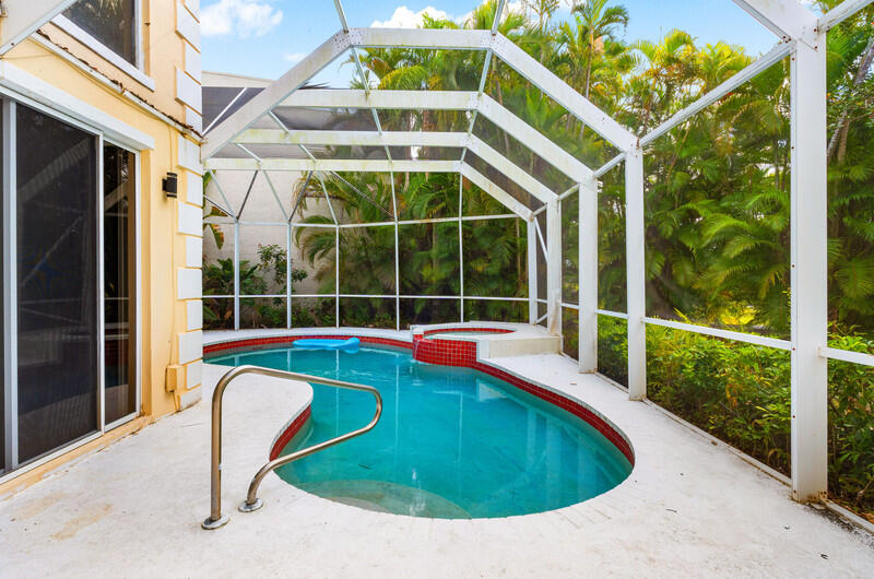 7748 Travlers Tree, Boca Raton FL 33433