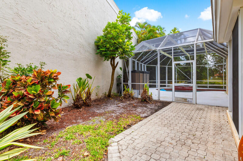 7748 Travlers Tree, Boca Raton FL 33433