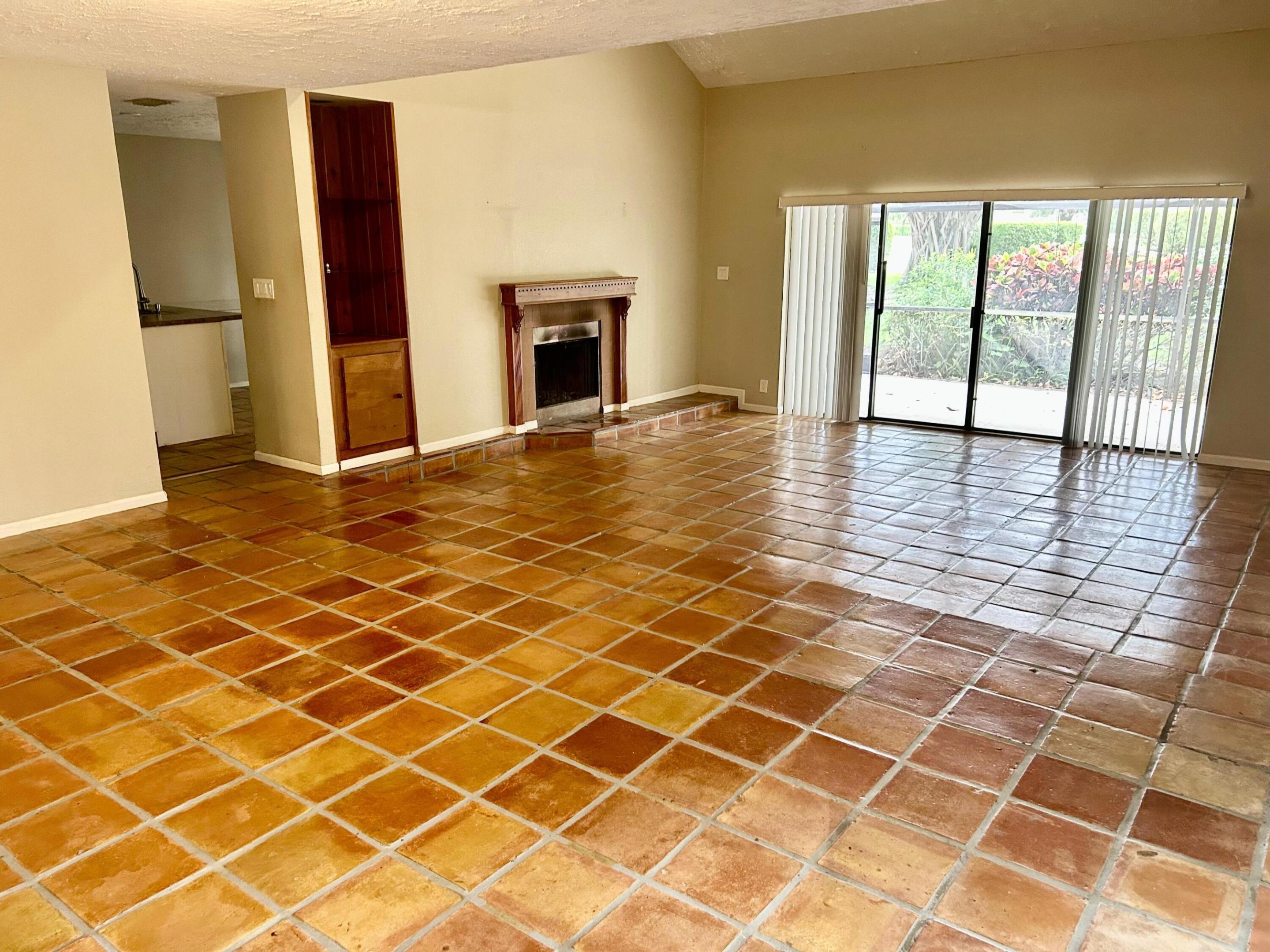 22763 Meridiana, Boca Raton FL 33433