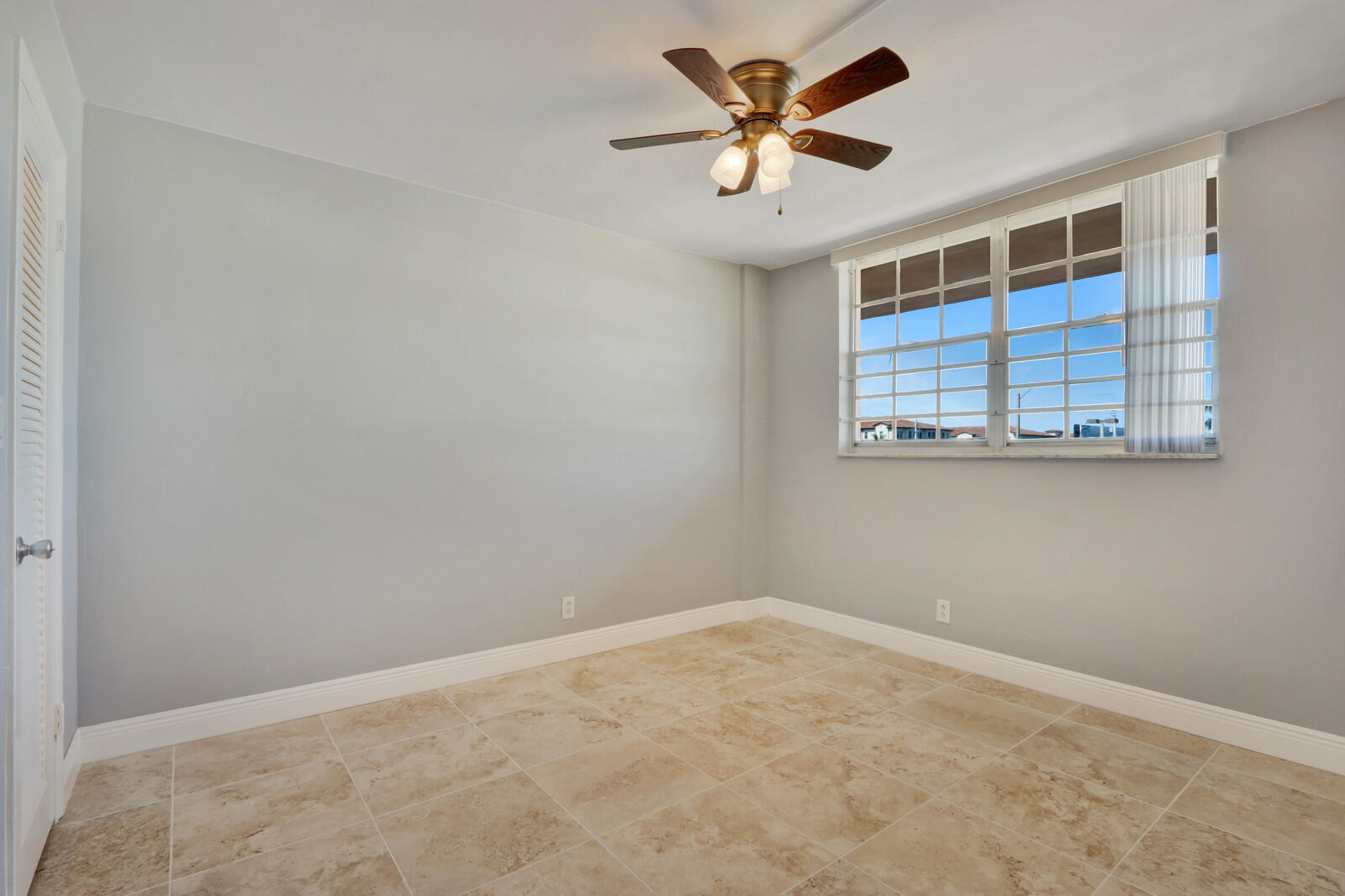 4500 N Federal #316b, Lighthouse Point FL 33064