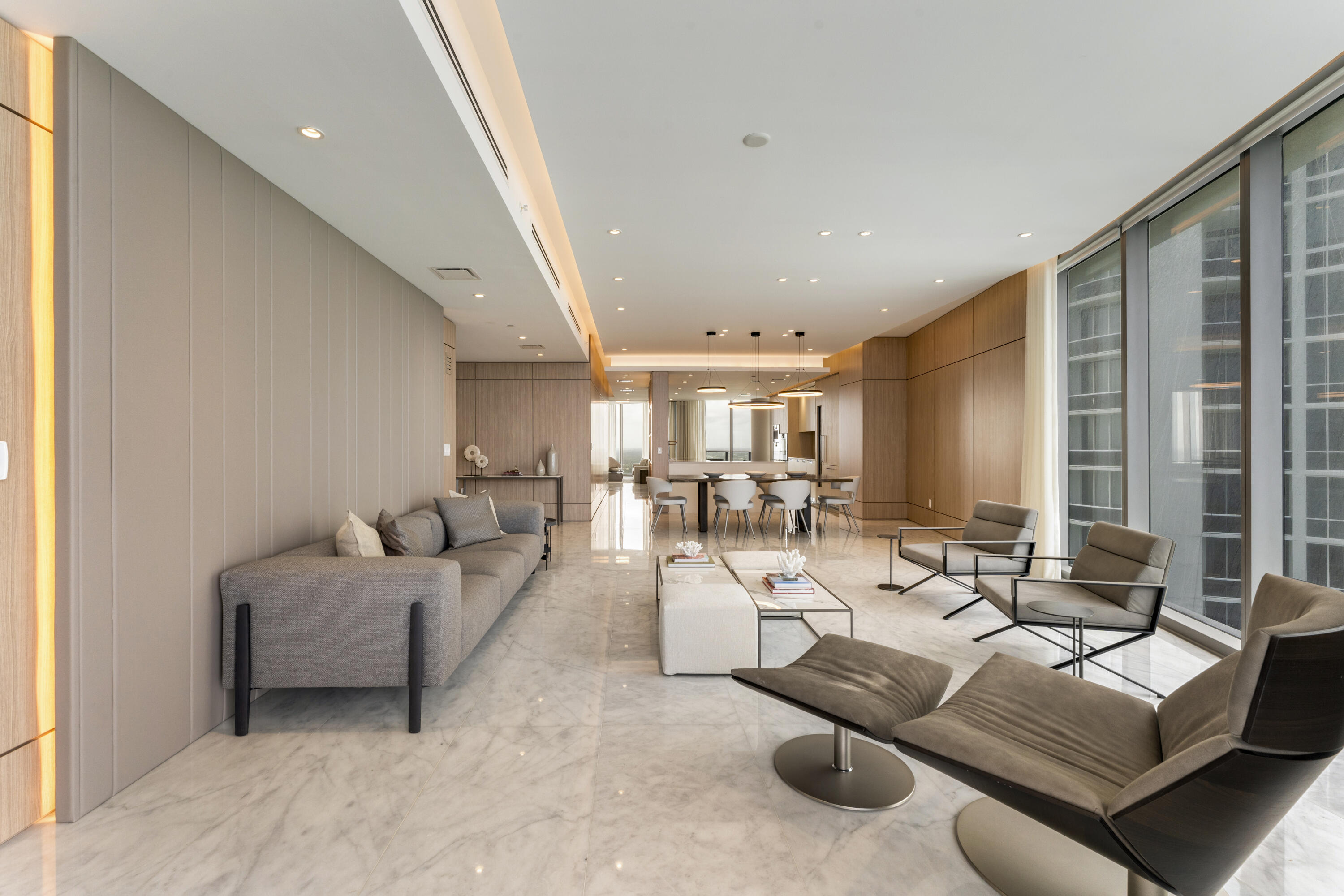 15701 Collins #3901, Sunny Isles Beach FL 33160