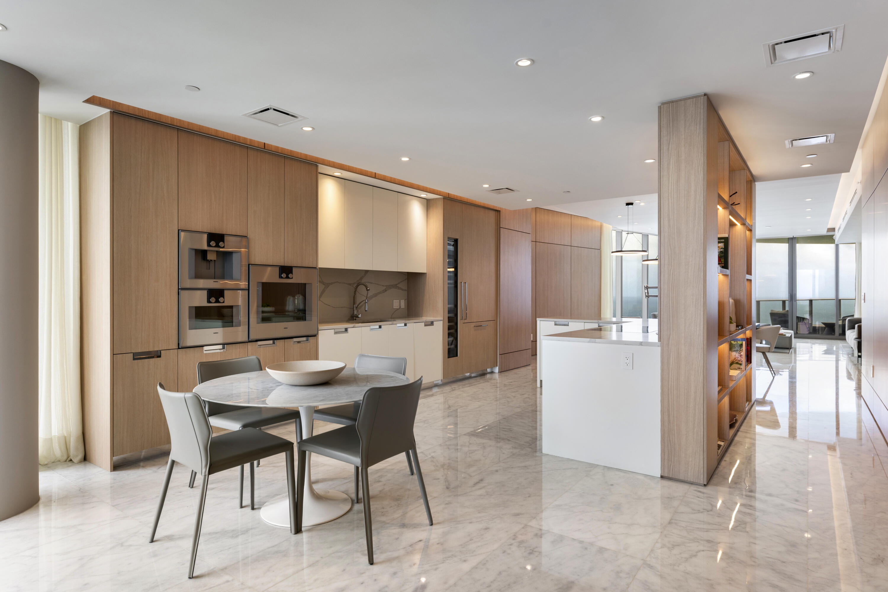 15701 Collins #3901, Sunny Isles Beach FL 33160
