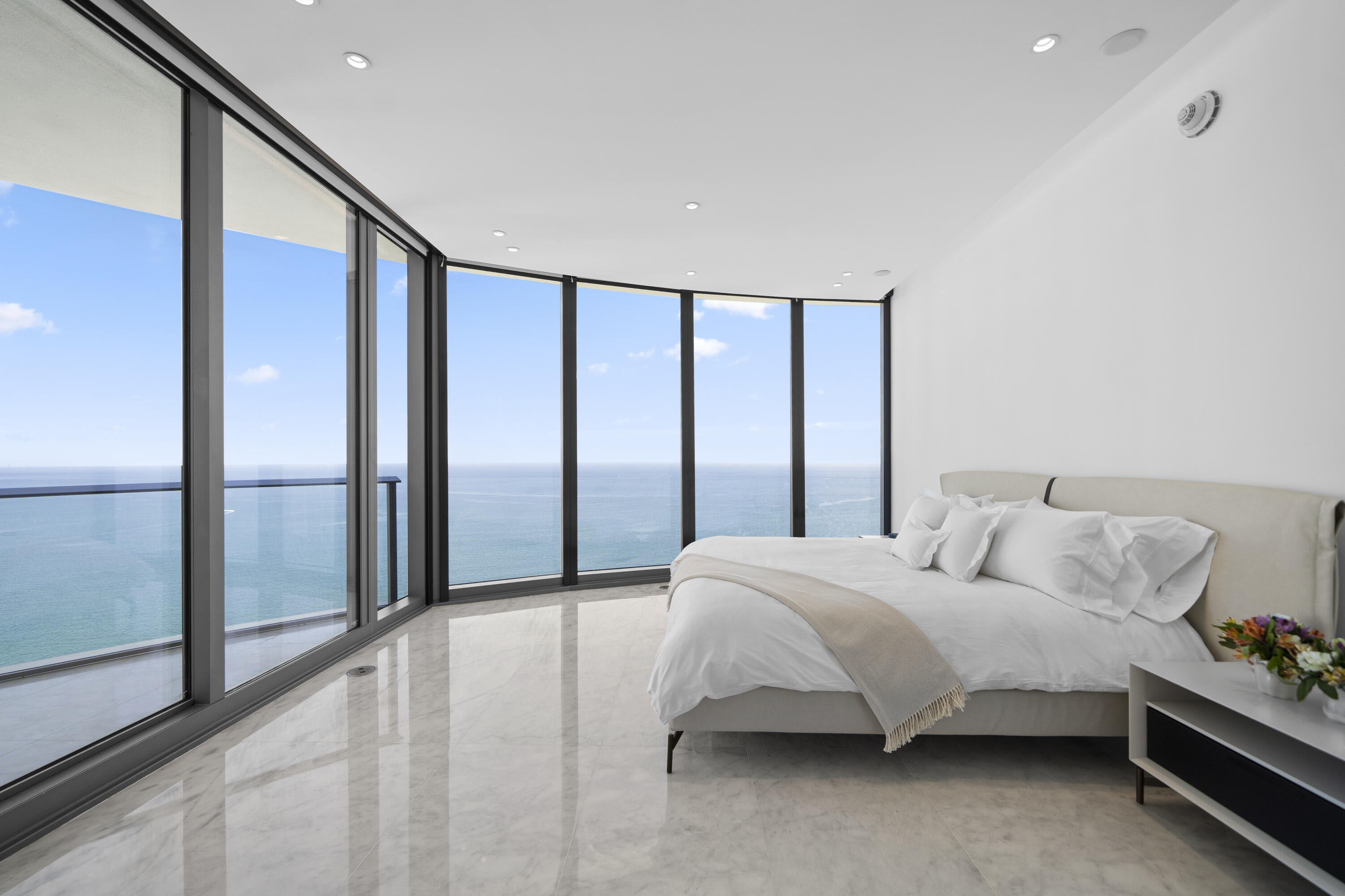 15701 Collins #3901, Sunny Isles Beach FL 33160