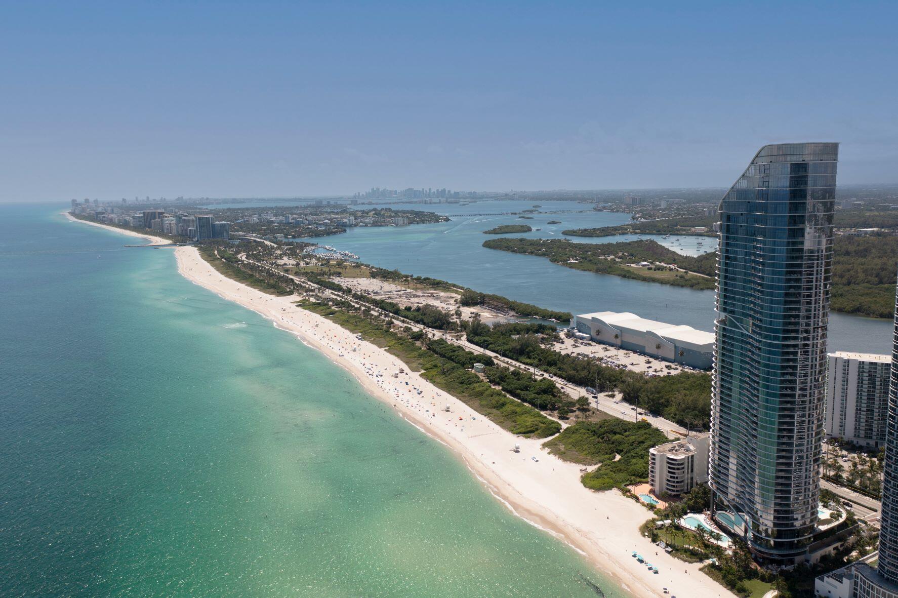 15701 Collins #3901, Sunny Isles Beach FL 33160
