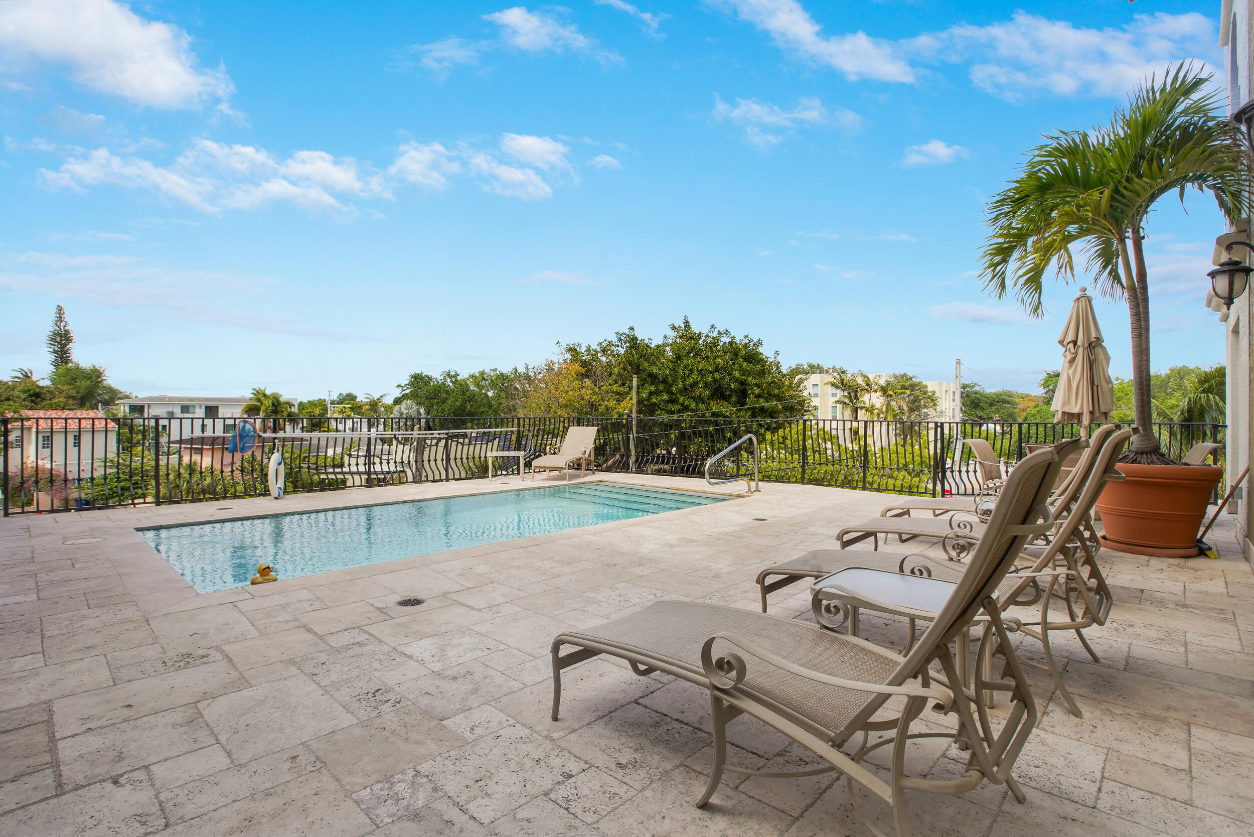 1111 E Las Olas #410, Fort Lauderdale FL 33301