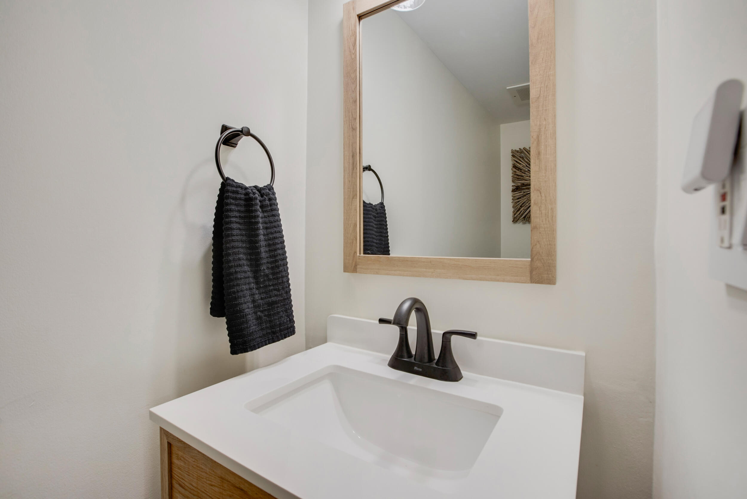 1111 E Las Olas #410, Fort Lauderdale FL 33301