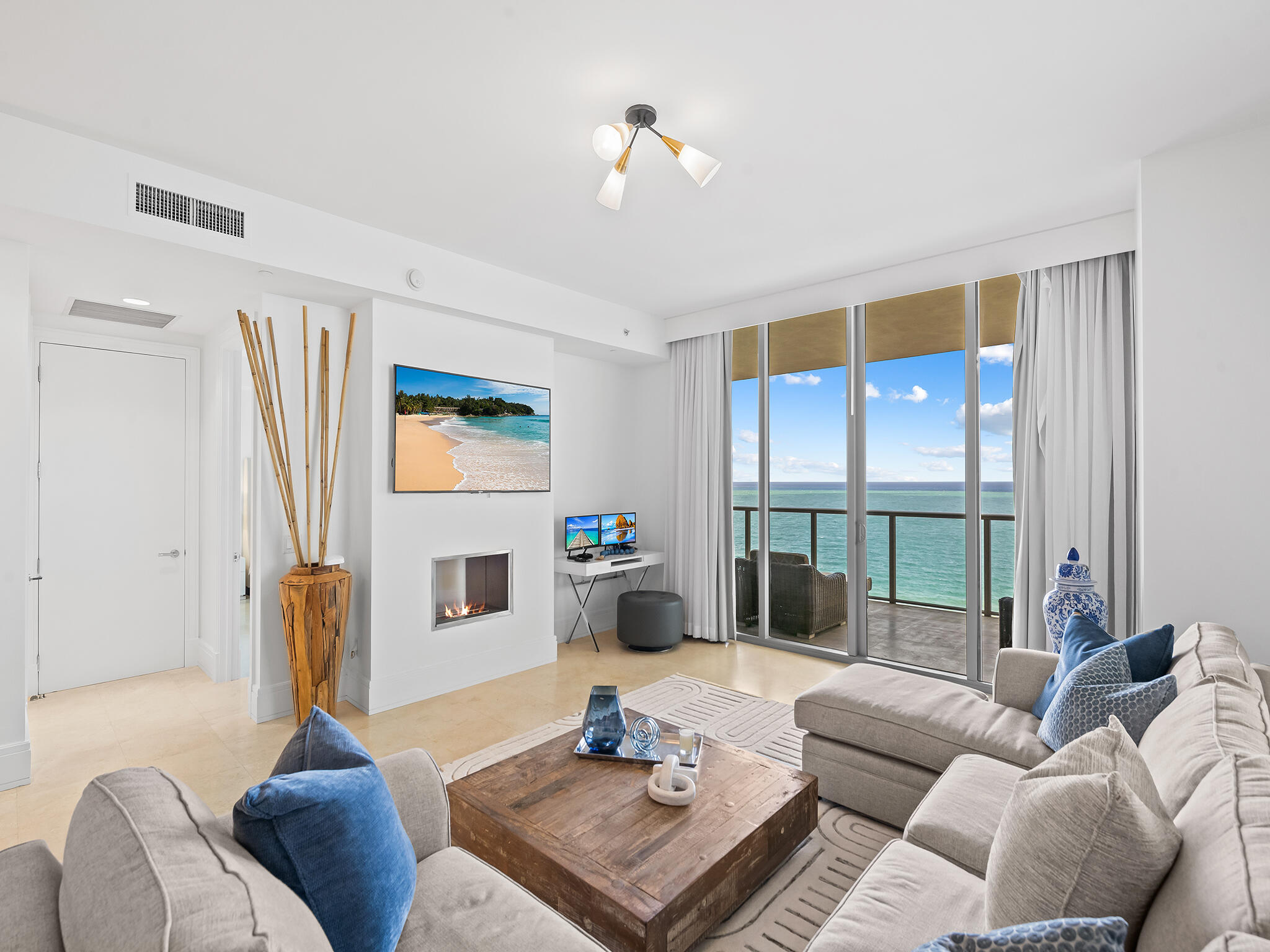 9705 Collins #1104n, Bal Harbour FL 33154