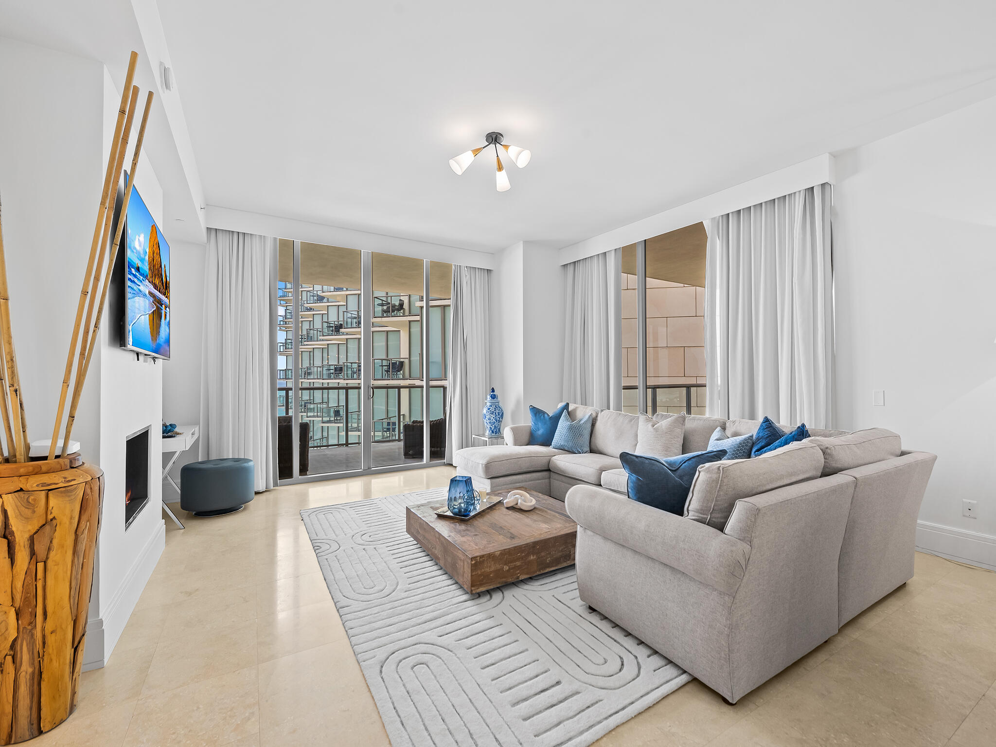 9705 Collins #1104n, Bal Harbour FL 33154
