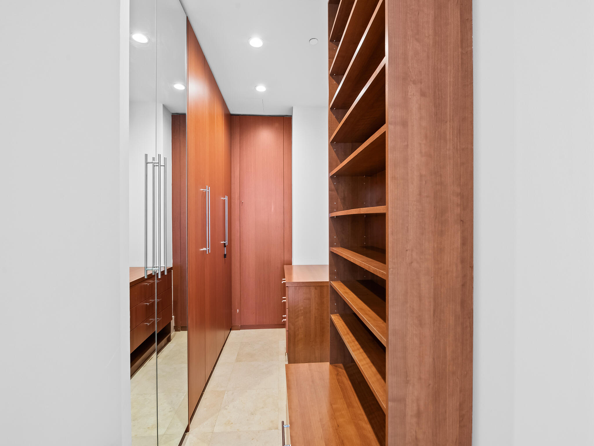 9705 Collins #1104n, Bal Harbour FL 33154
