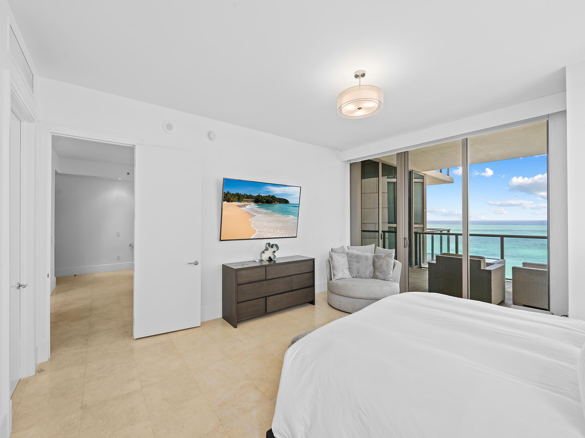 9705 Collins #1104n, Bal Harbour FL 33154