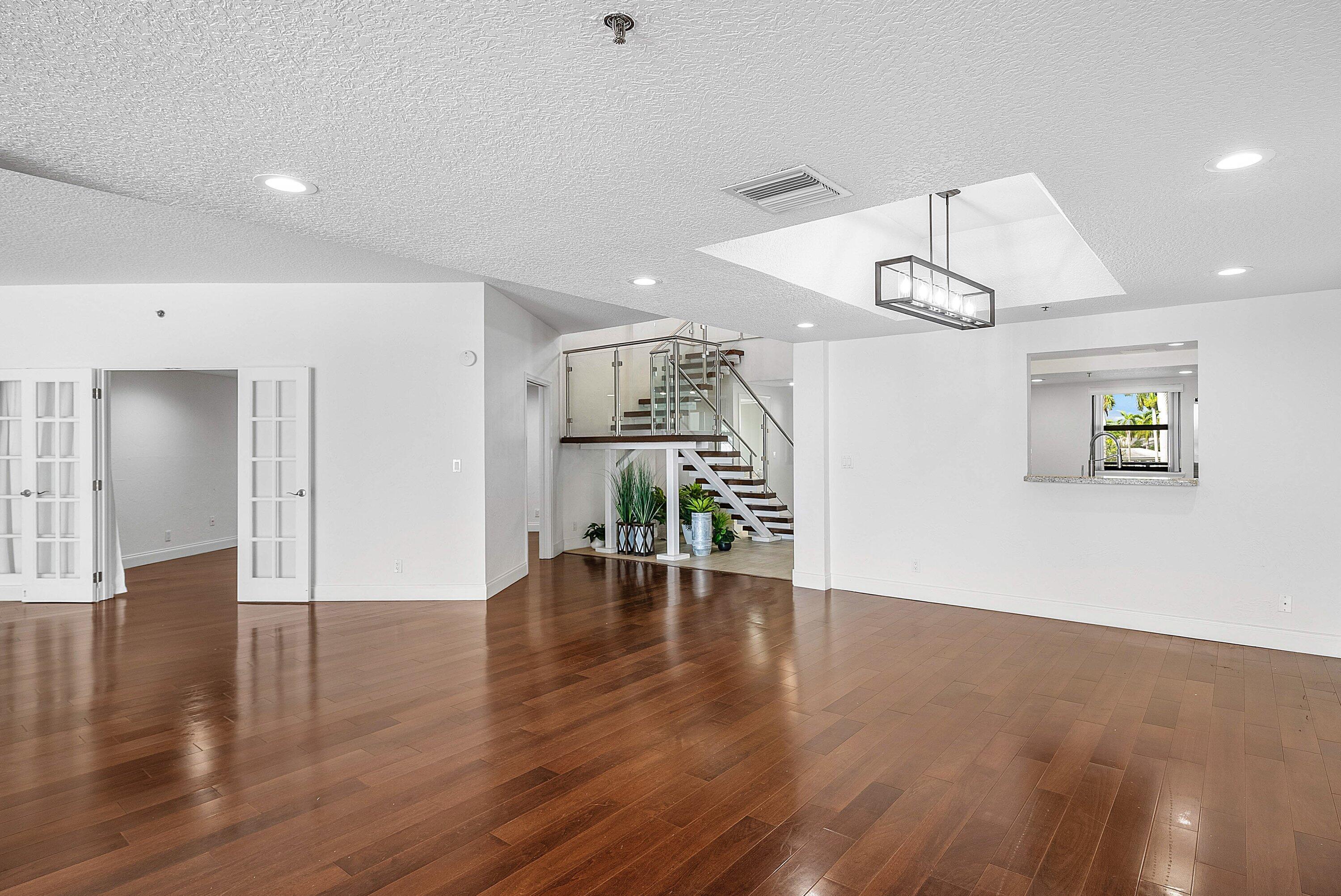 1035 S Federal #213, Delray Beach FL 33483