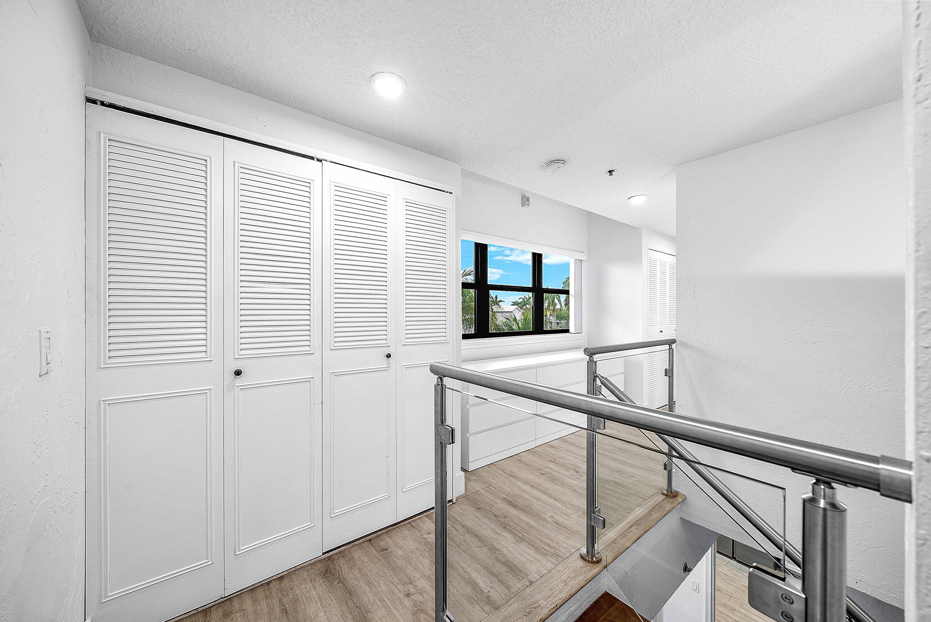 1035 S Federal #213, Delray Beach FL 33483
