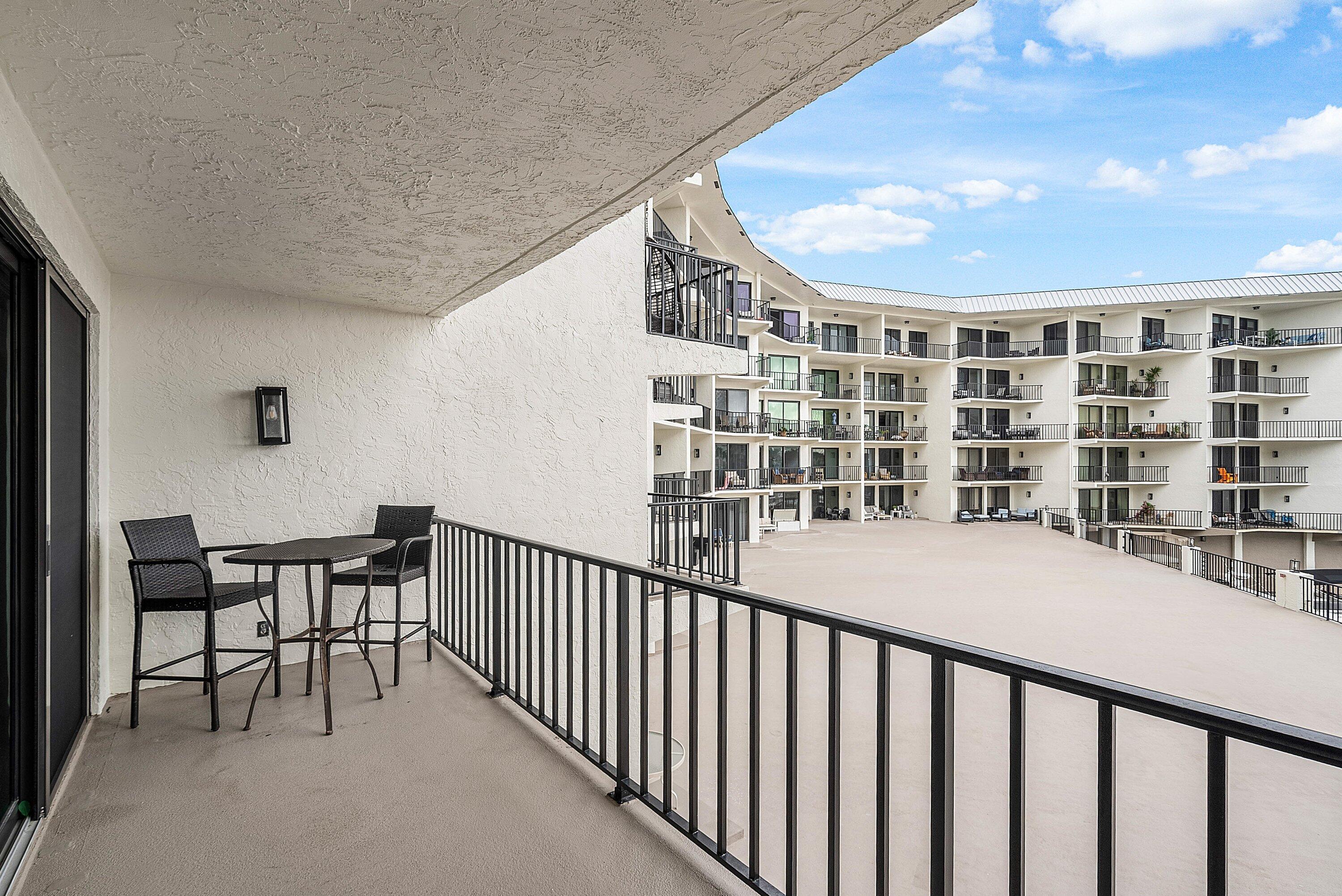 1035 S Federal #213, Delray Beach FL 33483