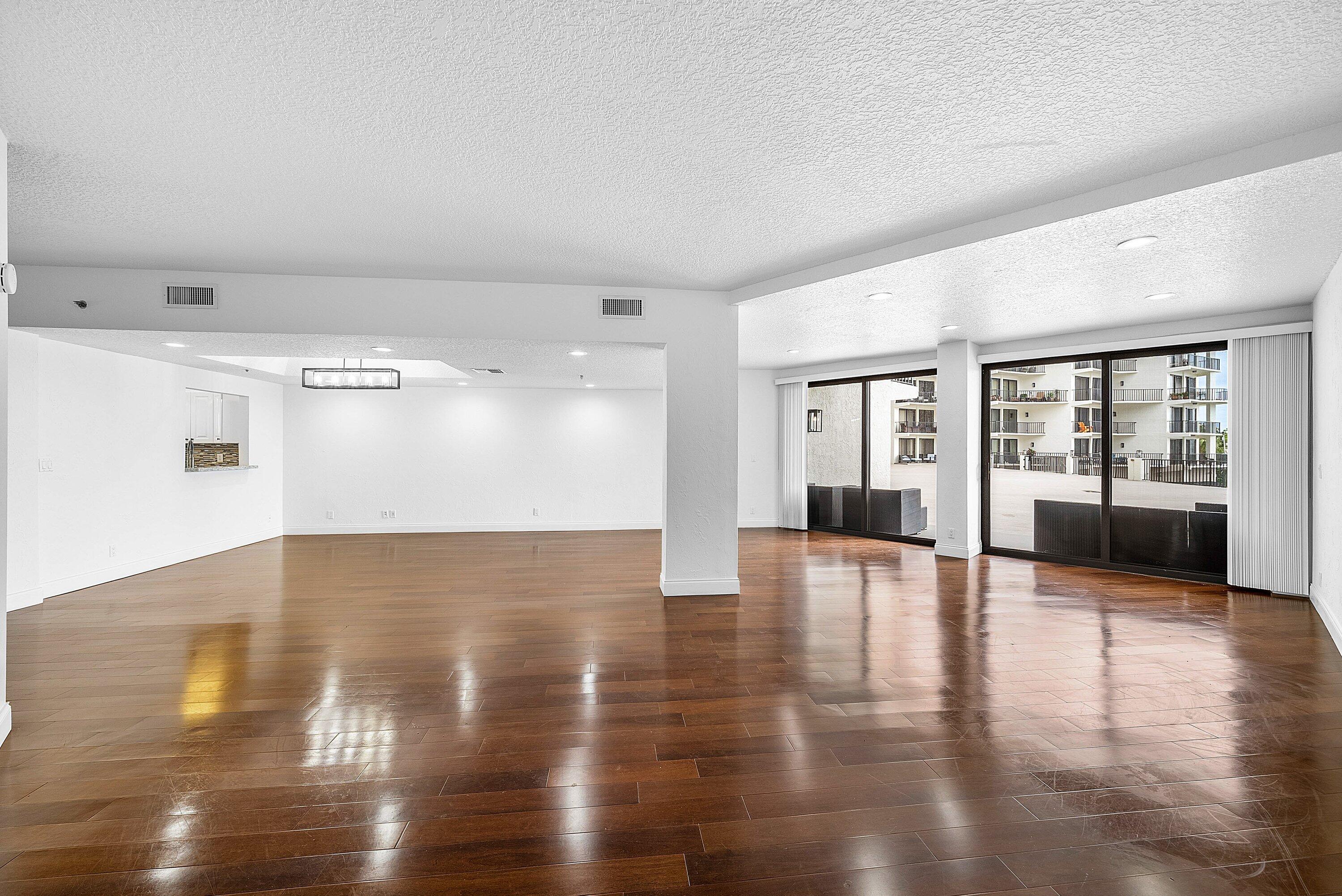 1035 S Federal #213, Delray Beach FL 33483