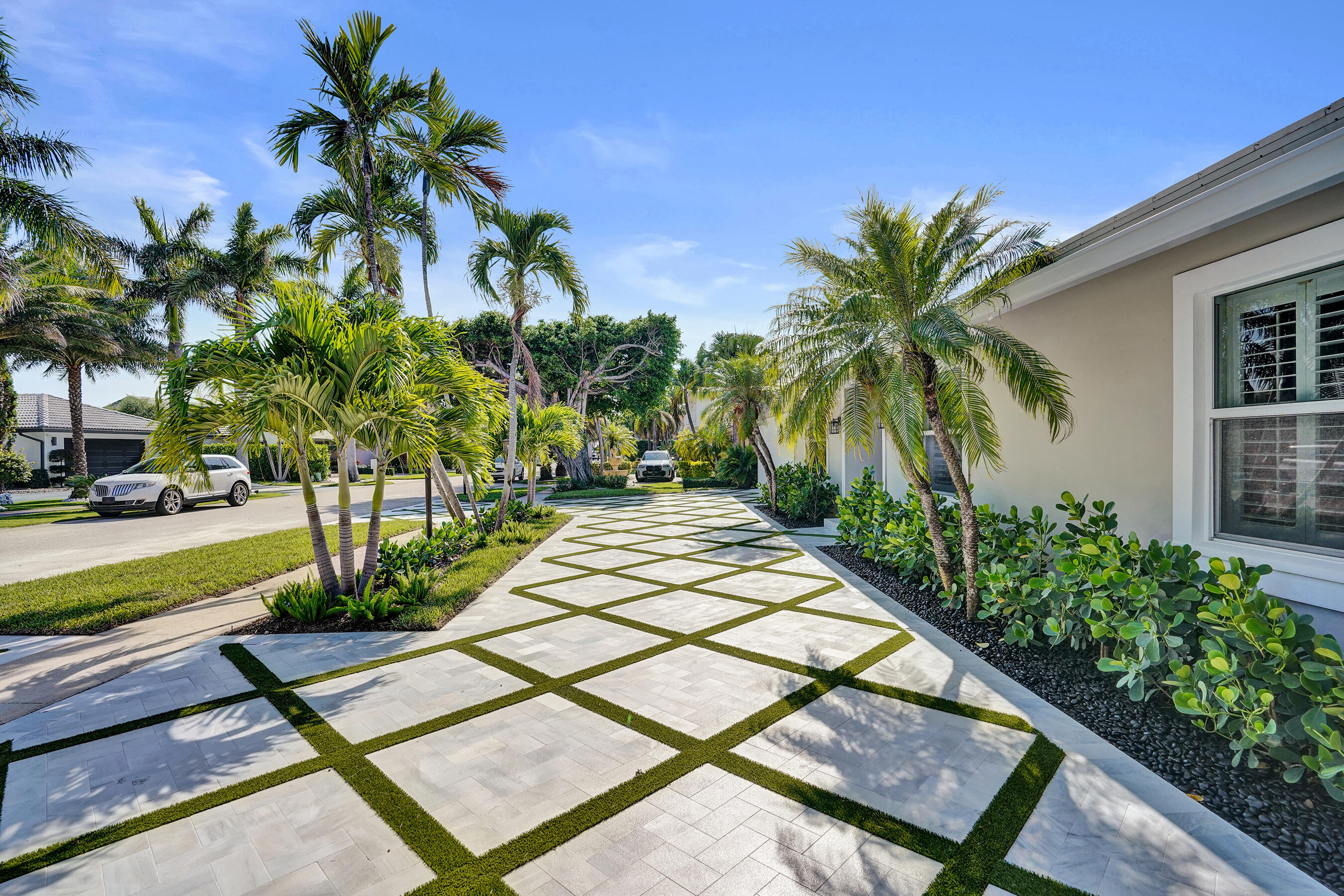 885 Nafa, Boca Raton FL 33487