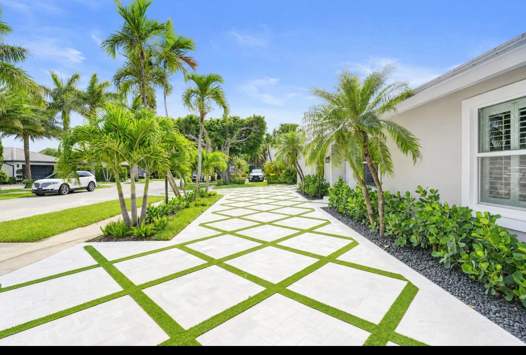 885 Nafa, Boca Raton FL 33487