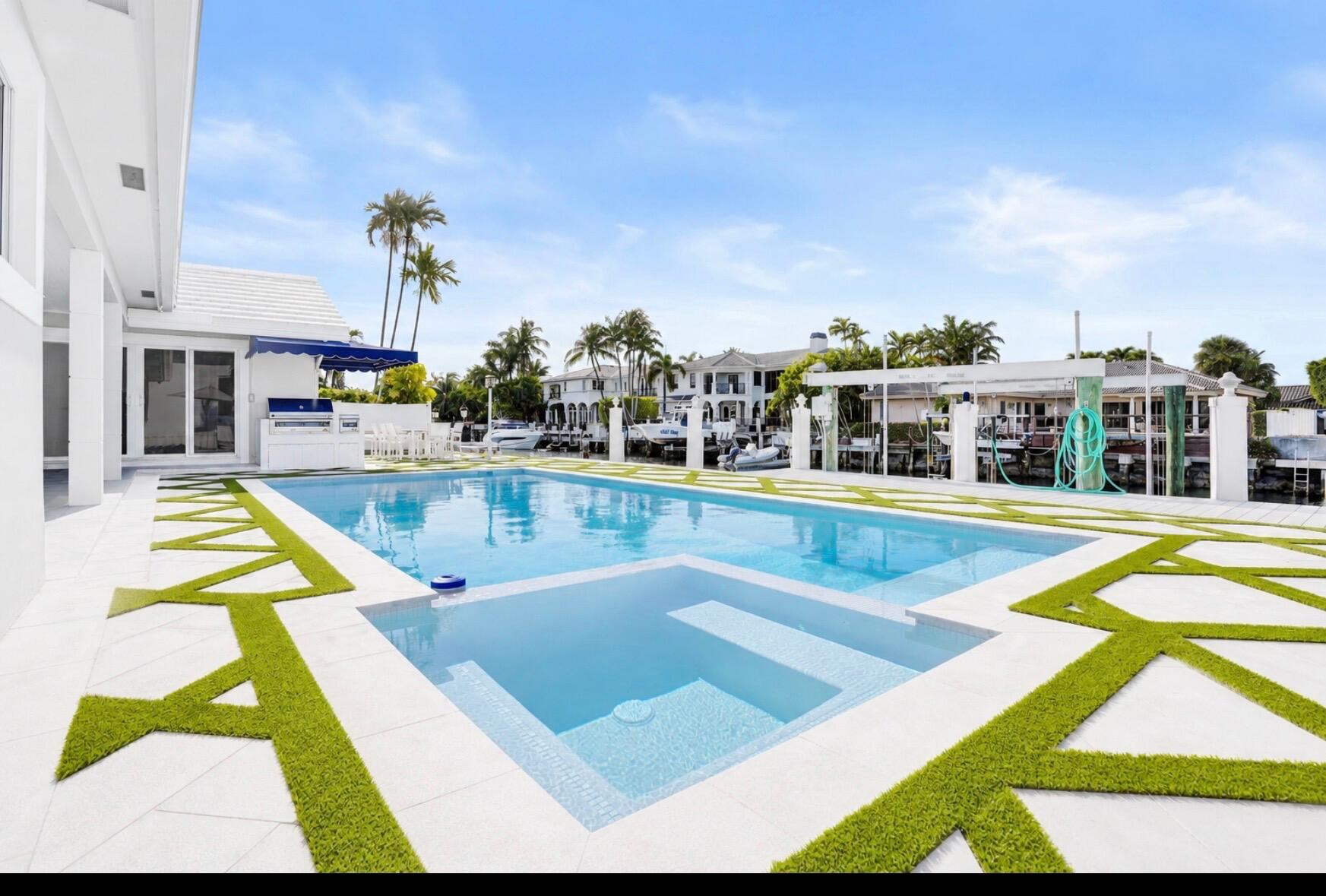 885 Nafa, Boca Raton FL 33487