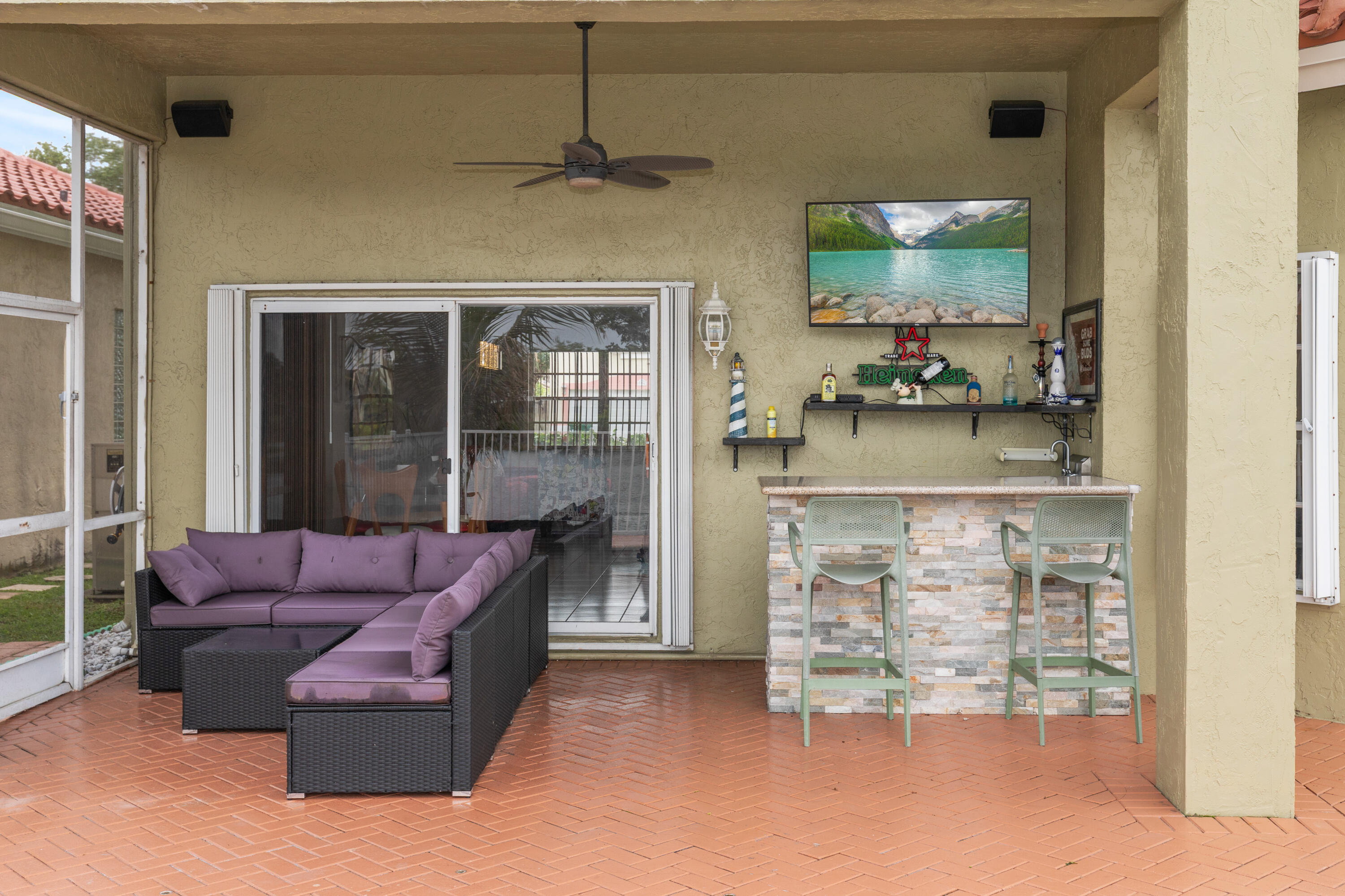 7597 NW 25th, Margate FL 33063