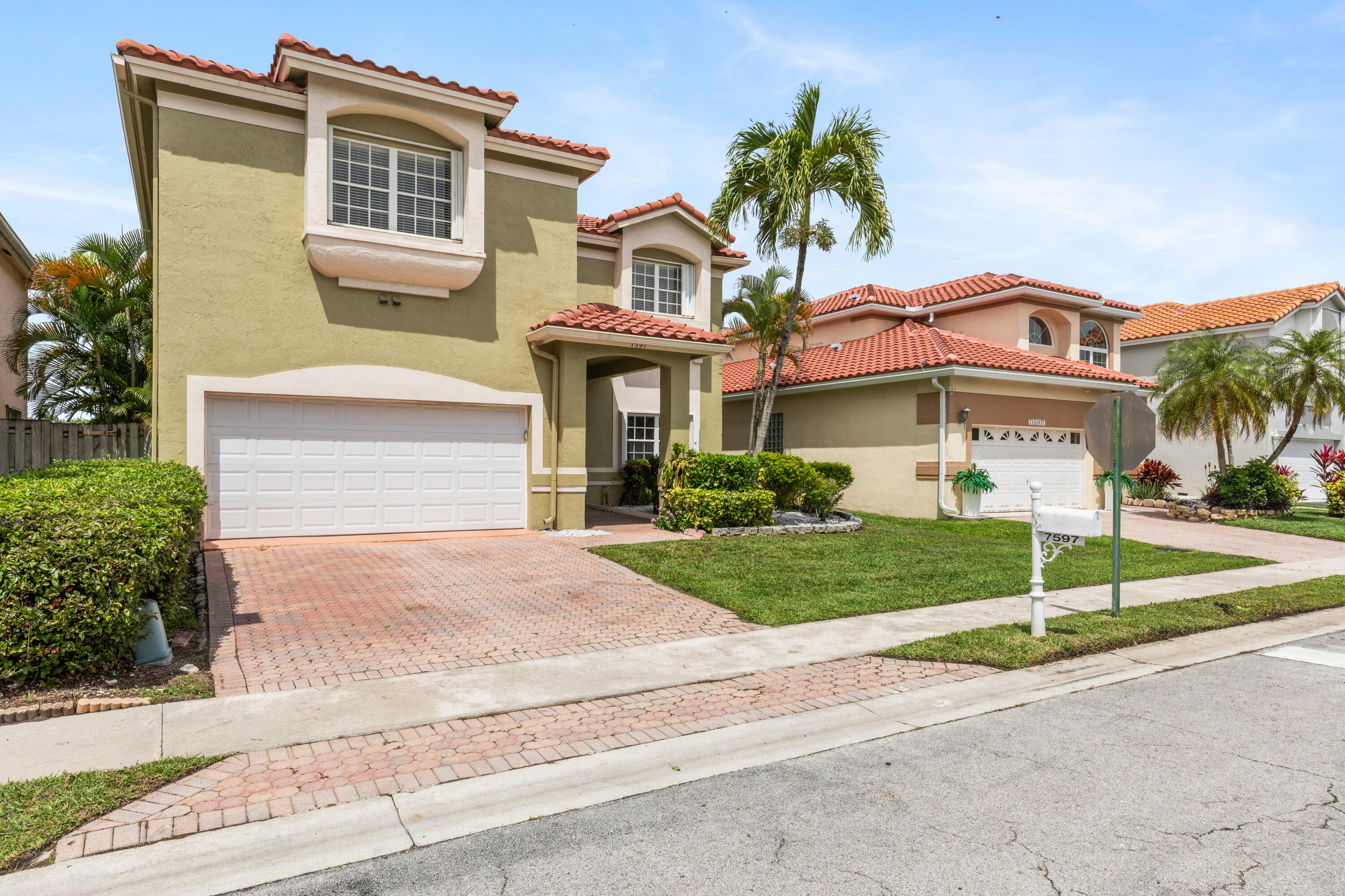 7597 NW 25th, Margate FL 33063