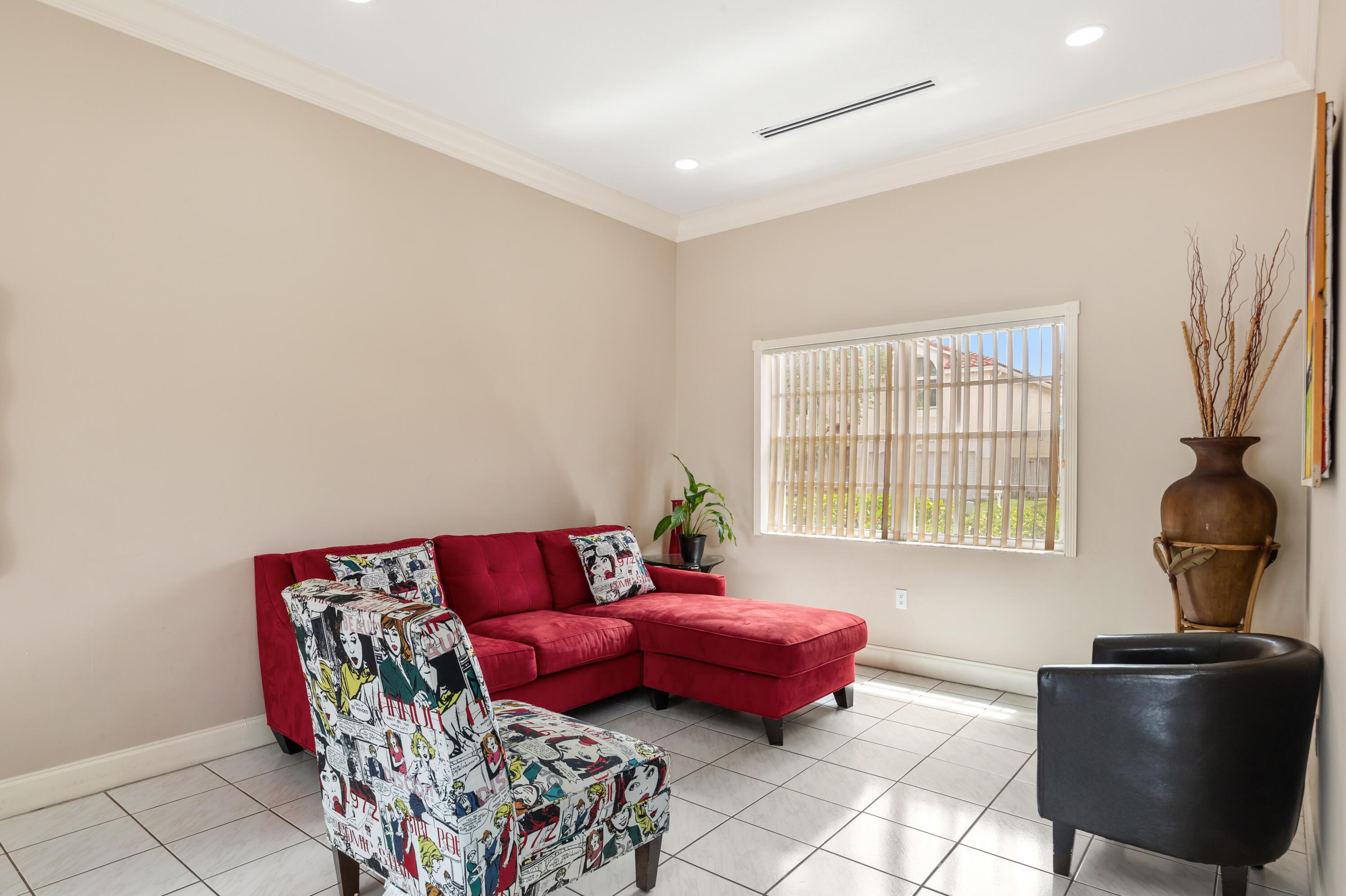 7597 NW 25th, Margate FL 33063