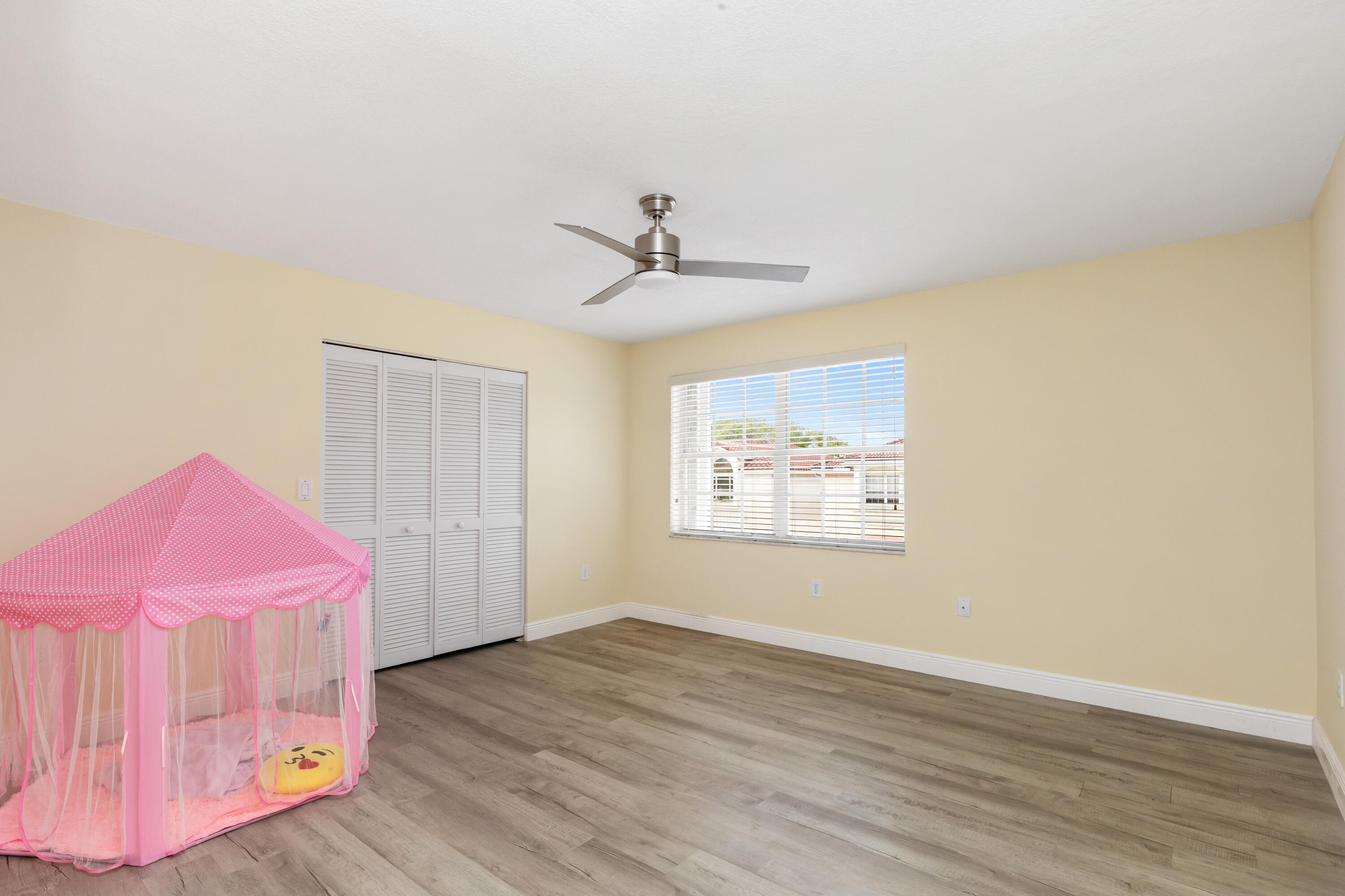 7597 NW 25th, Margate FL 33063