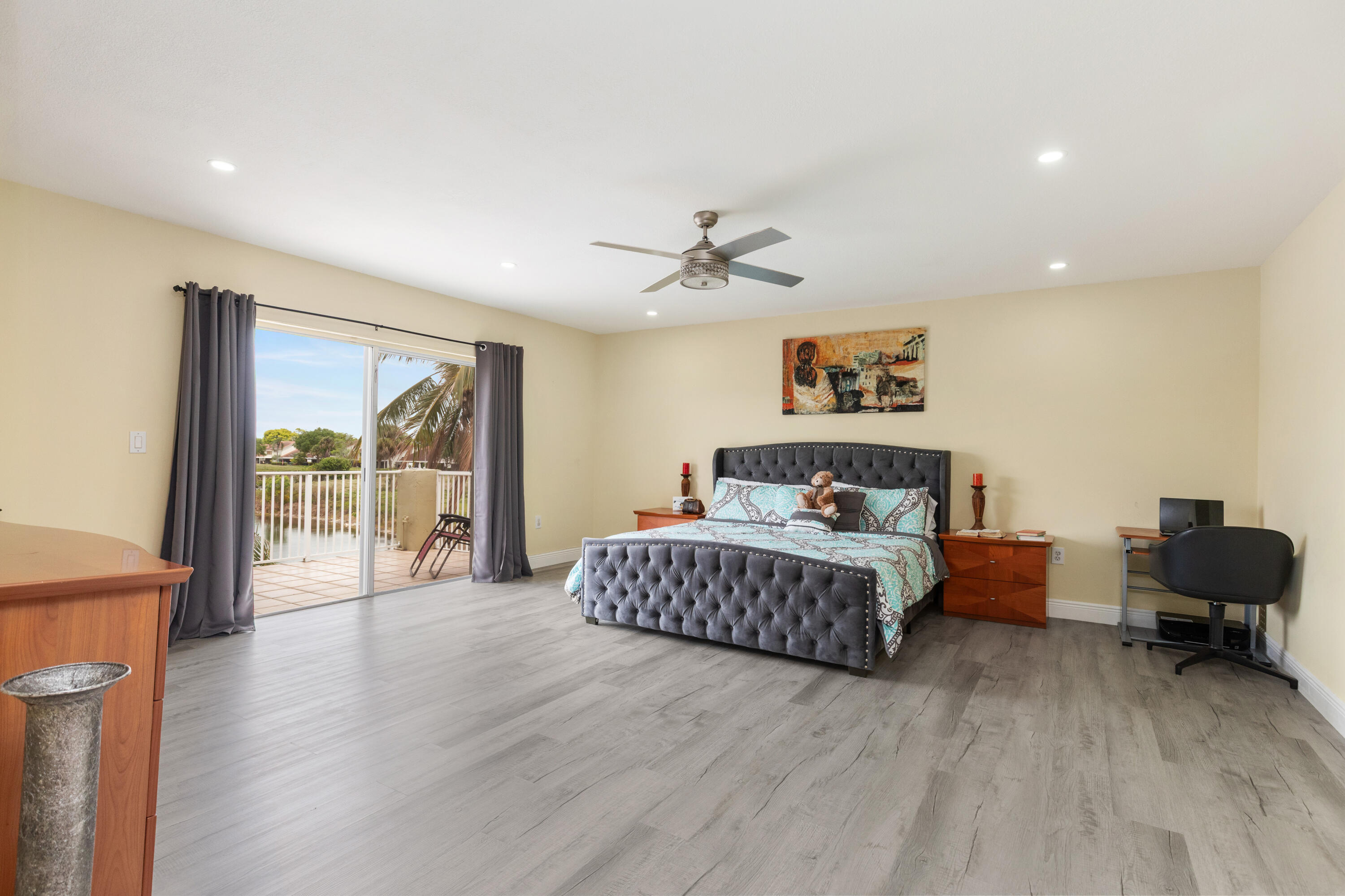 7597 NW 25th, Margate FL 33063