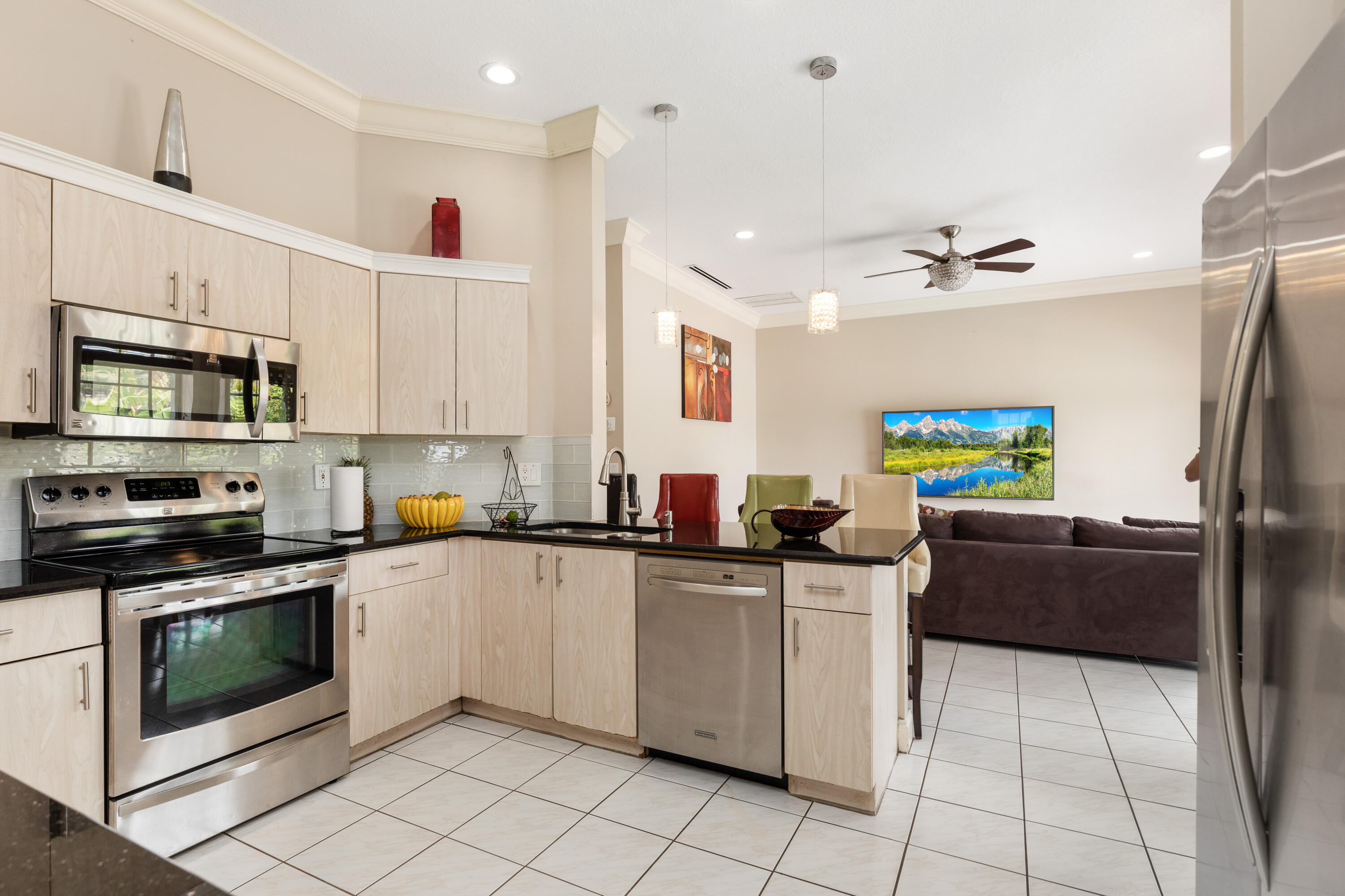 7597 NW 25th, Margate FL 33063