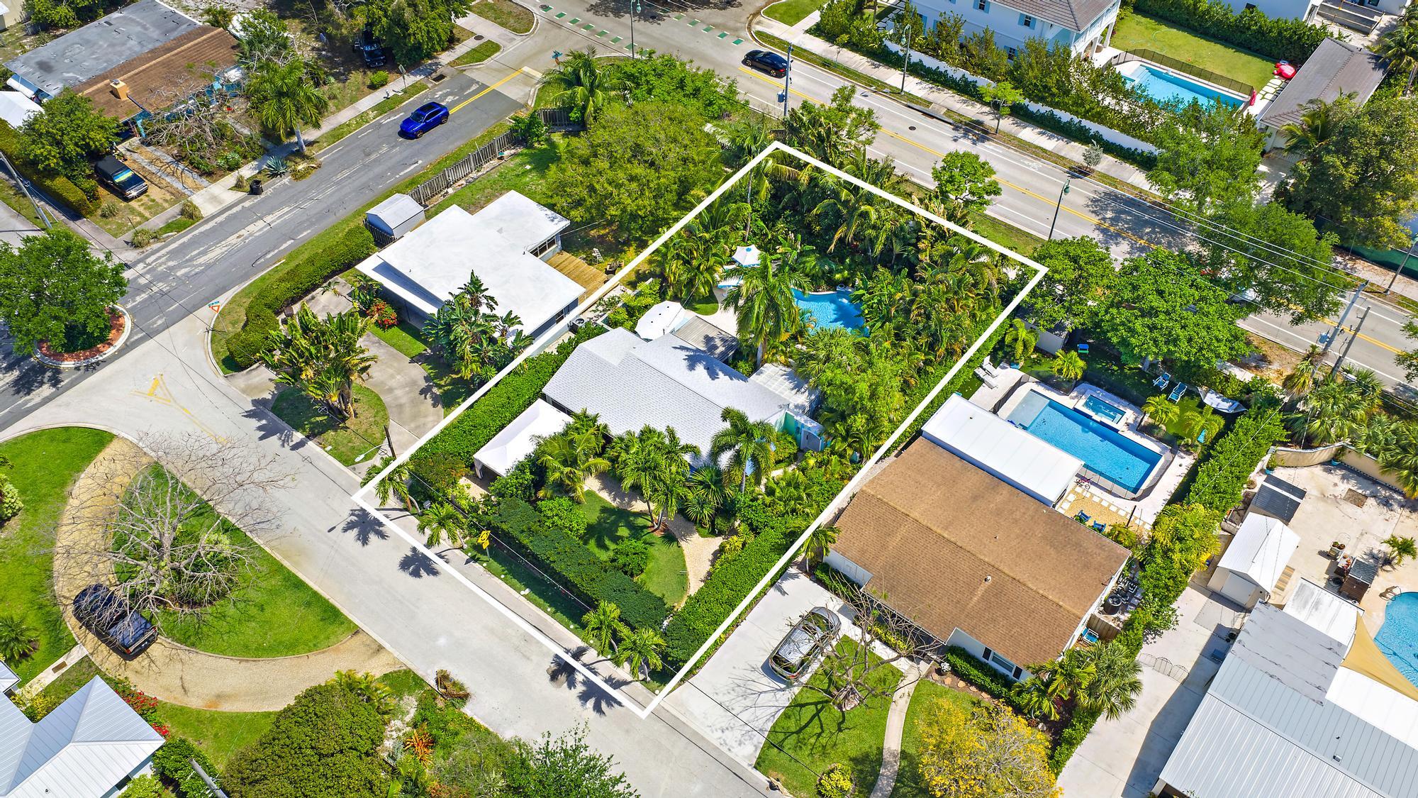 7704 Martin, West Palm Beach FL 33405