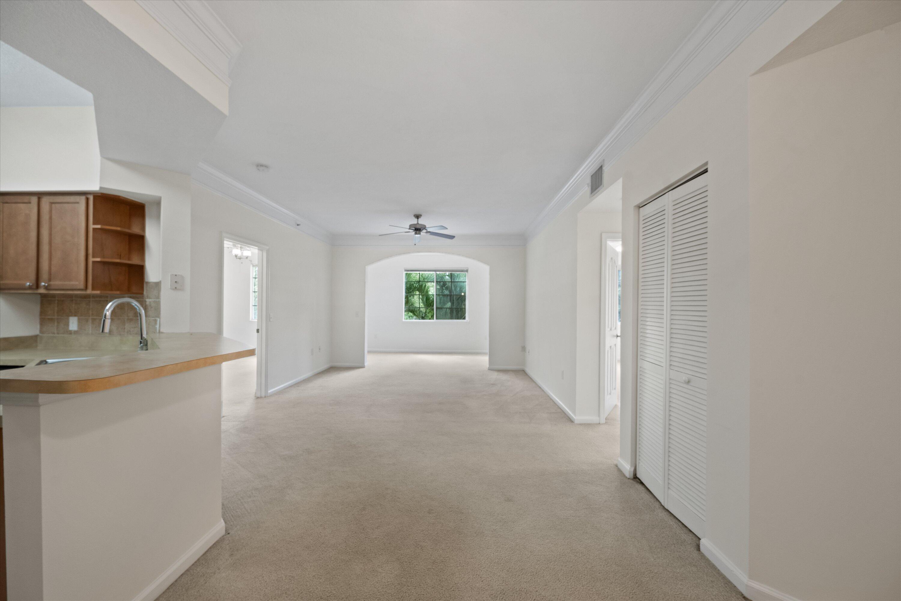 10203 Myrtlewood, Palm Beach Gardens FL 33418