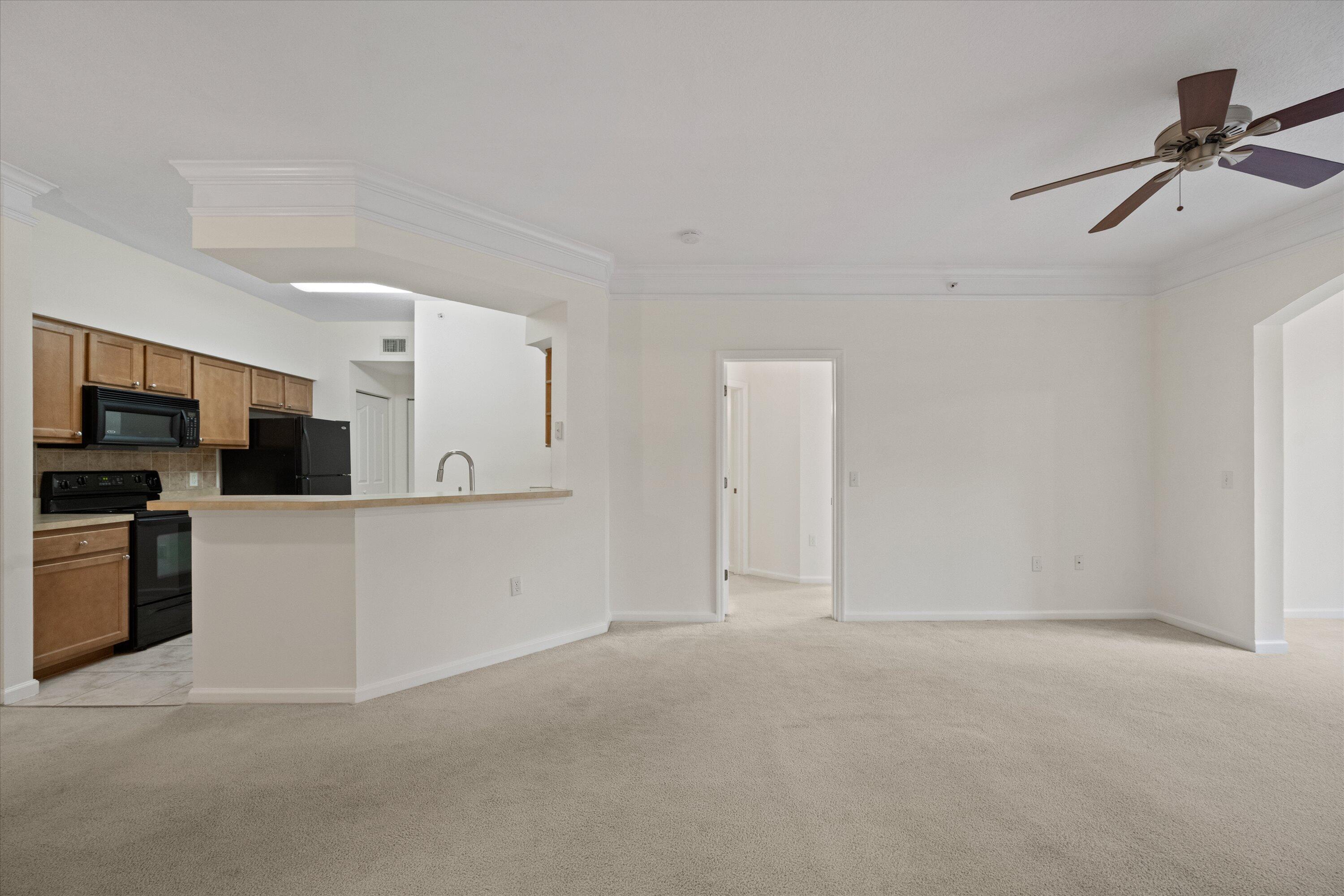 10203 Myrtlewood, Palm Beach Gardens FL 33418