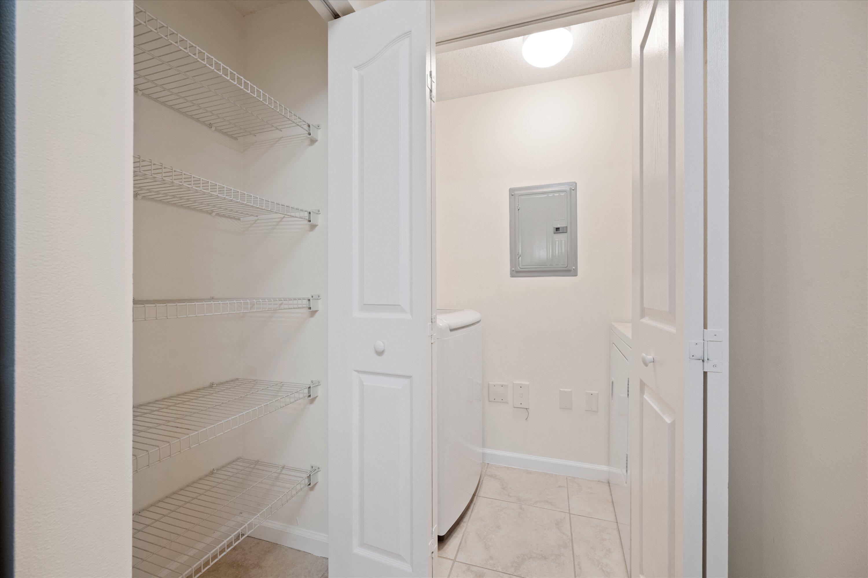 10203 Myrtlewood, Palm Beach Gardens FL 33418