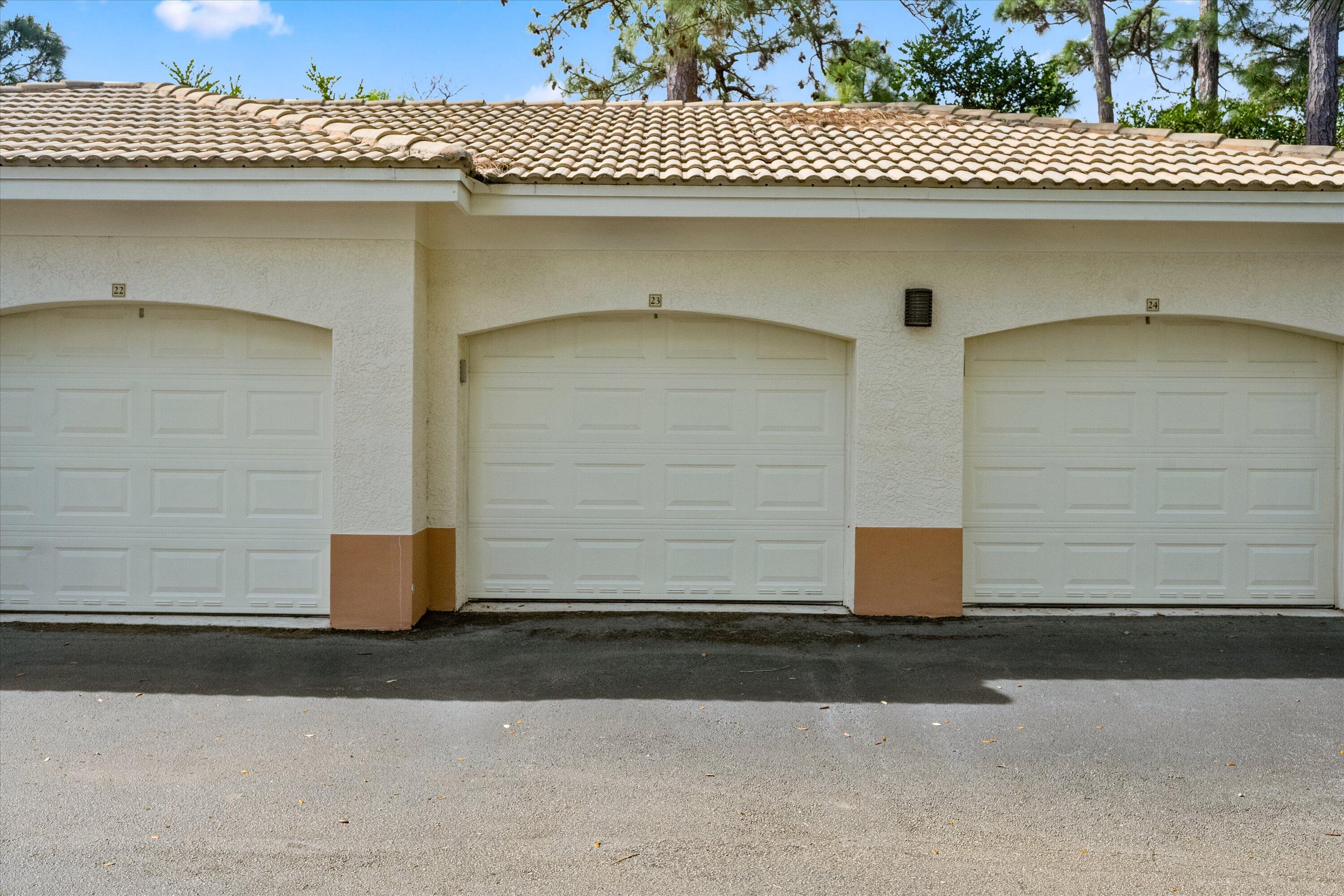 10203 Myrtlewood, Palm Beach Gardens FL 33418