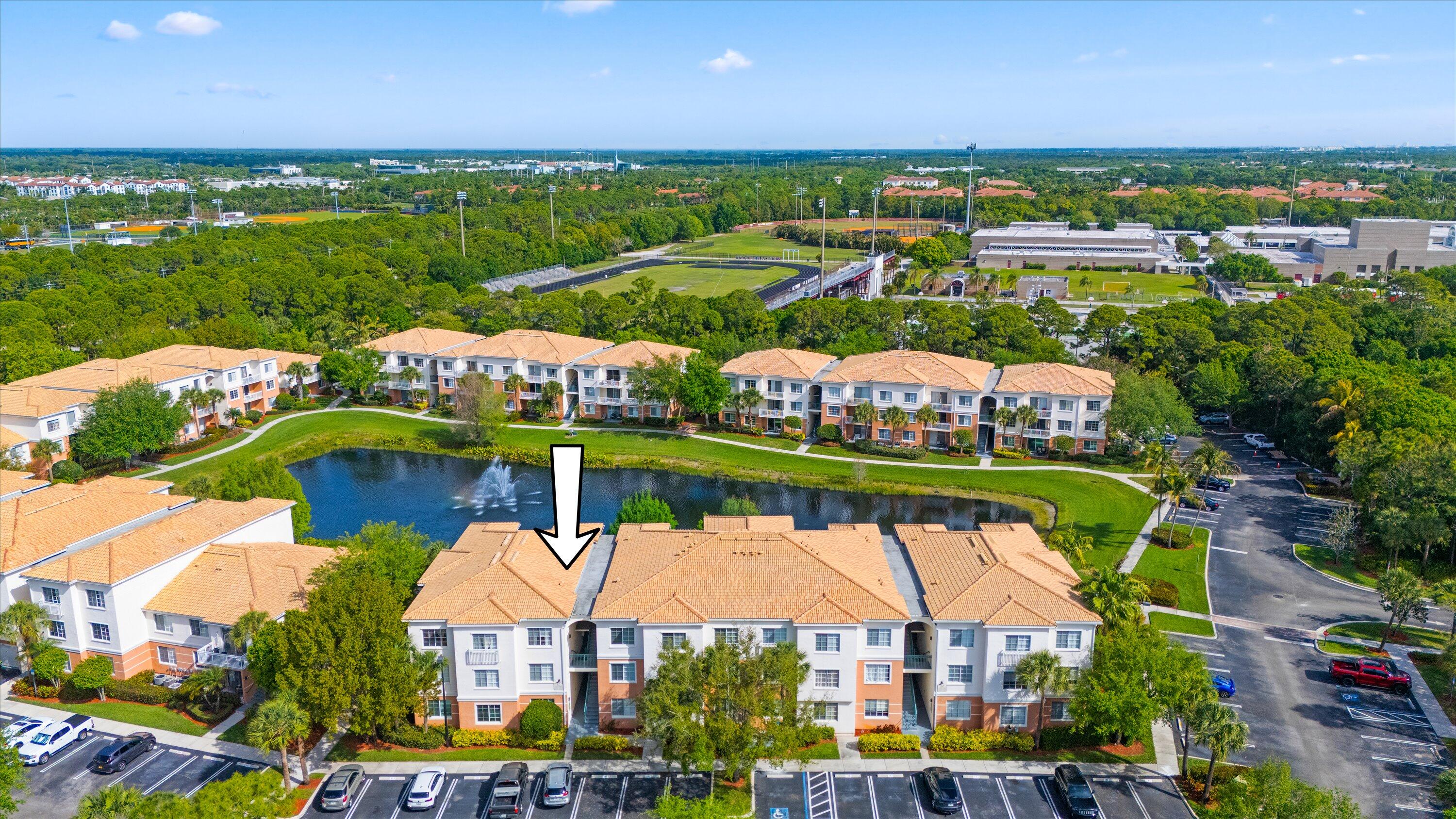 10203 Myrtlewood, Palm Beach Gardens FL 33418