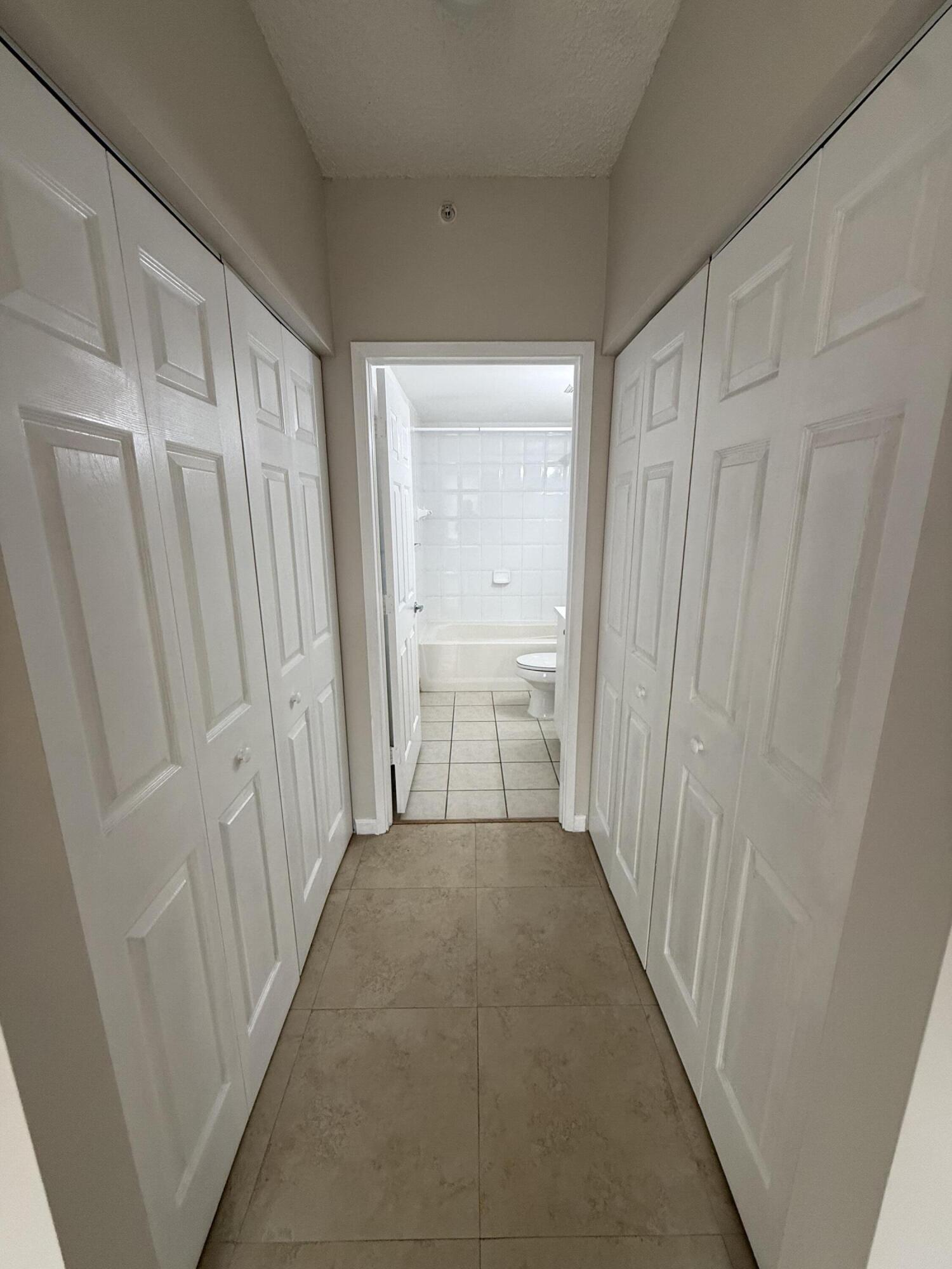7980 N Nob Hill #205, Tamarac FL 33321