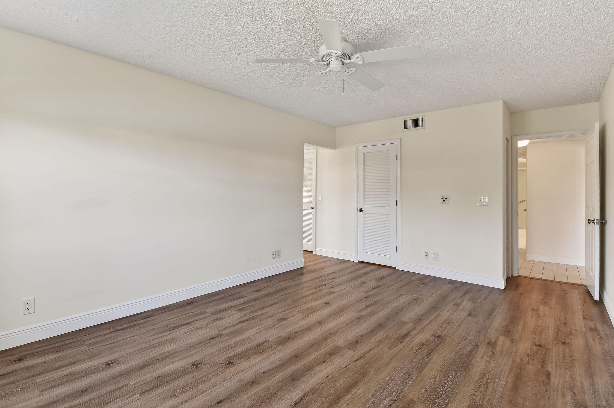 17081 Waterbend #128, Jupiter FL 33477